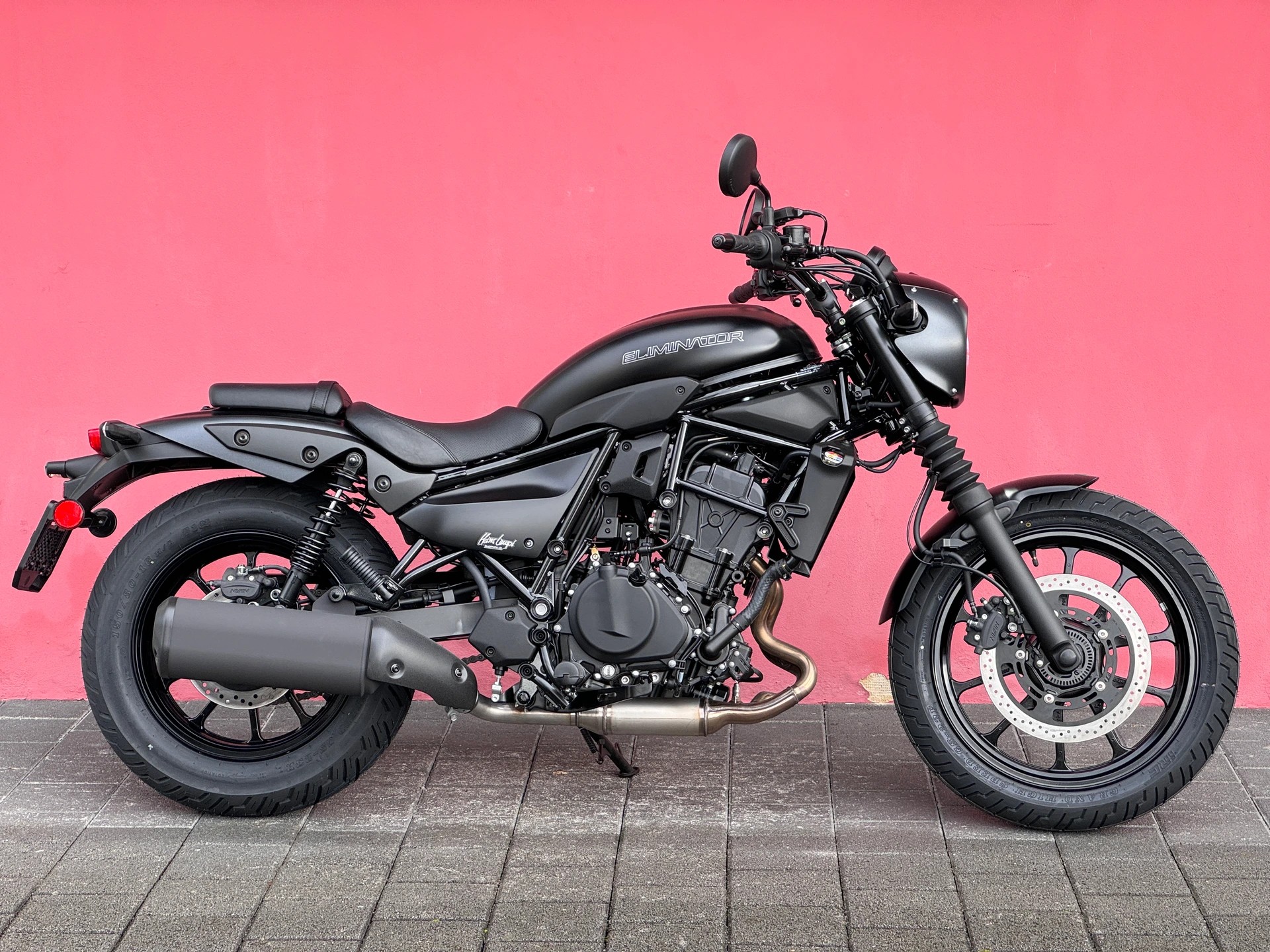 KAWASAKI Eliminator 500 SE