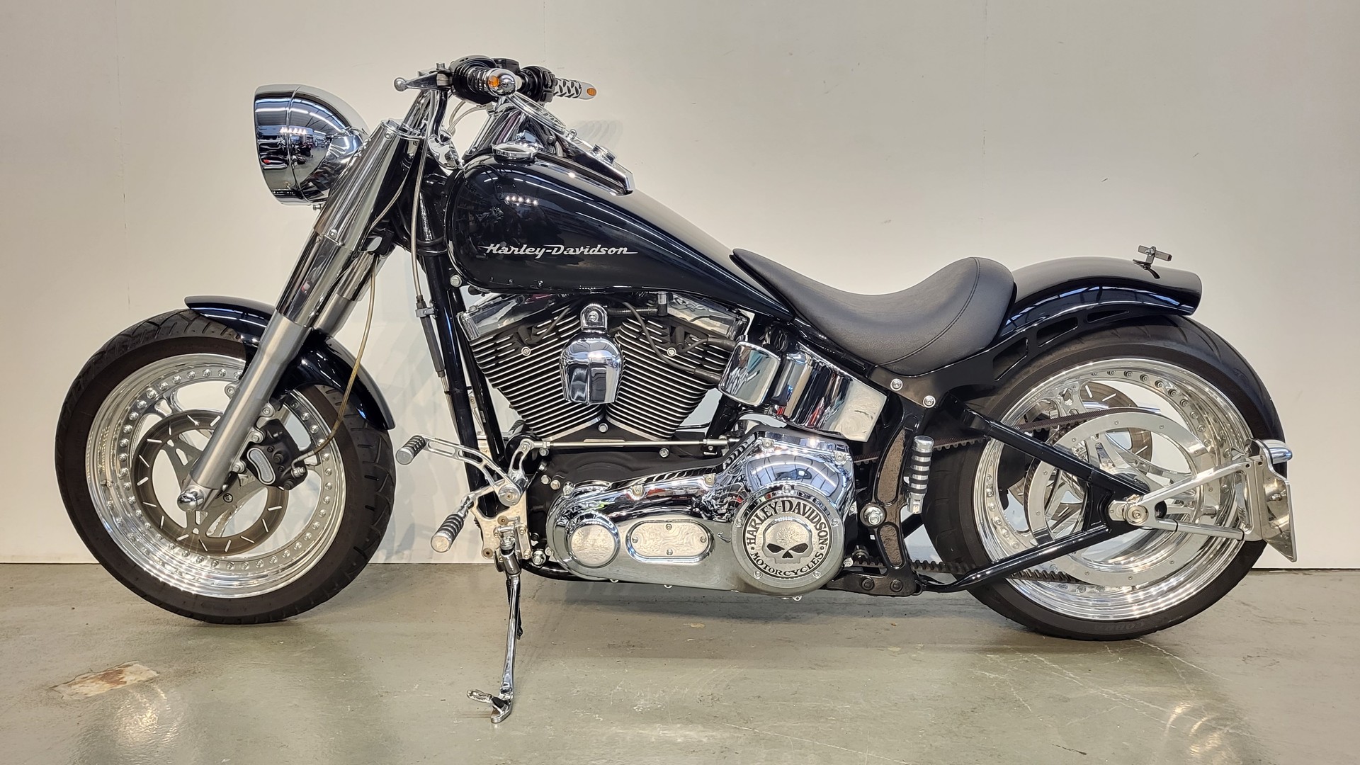 HARLEY-DAVIDSON FLSTFI Fat Boy-image-1