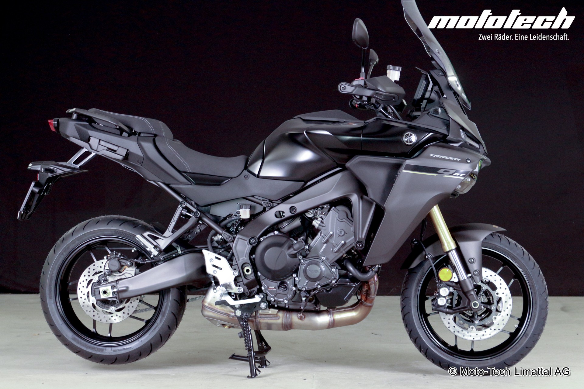 YAMAHA Tracer 9 GT-showroom-element-1