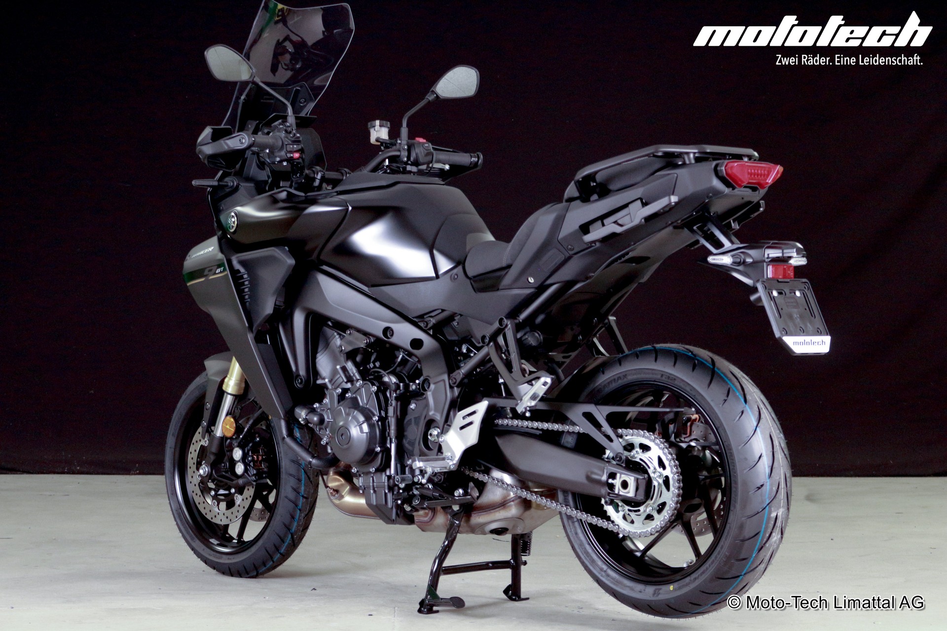 YAMAHA Tracer 9 GT-showroom-element-3