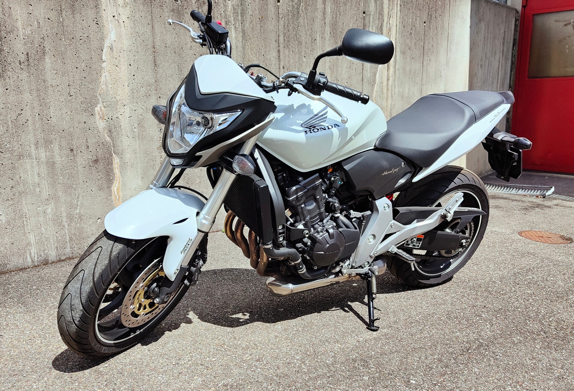 HONDA CB 600 FA Hornet Top Zustand, wenig Km-image-0
