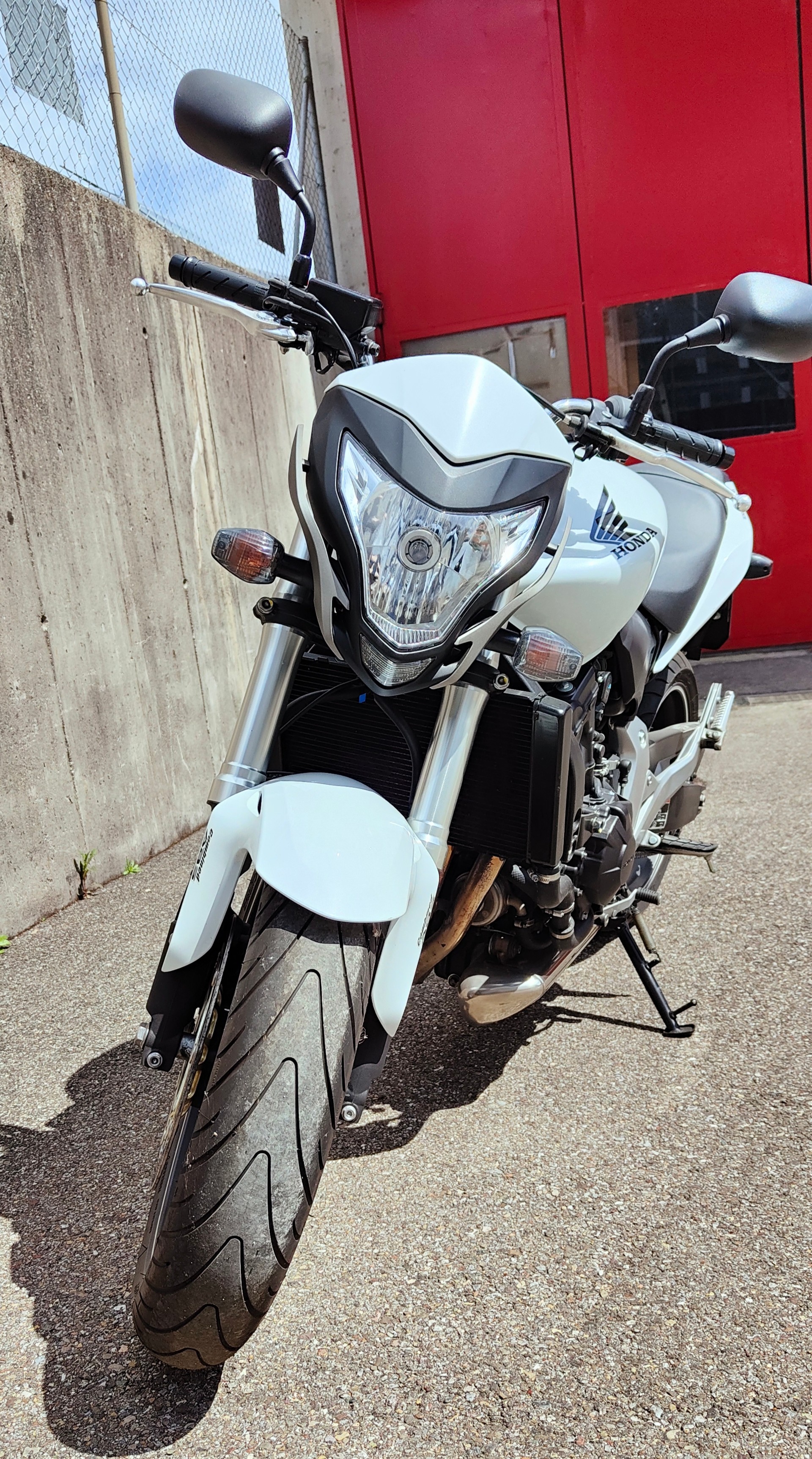 HONDA CB 600 FA Hornet Top Zustand, wenig Km-image-3