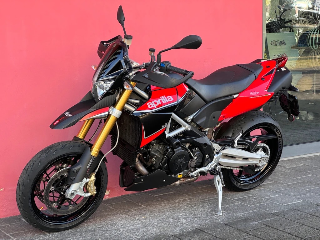 APRILIA Dorsoduro 1200 ABS/TC-showroom-element-1
