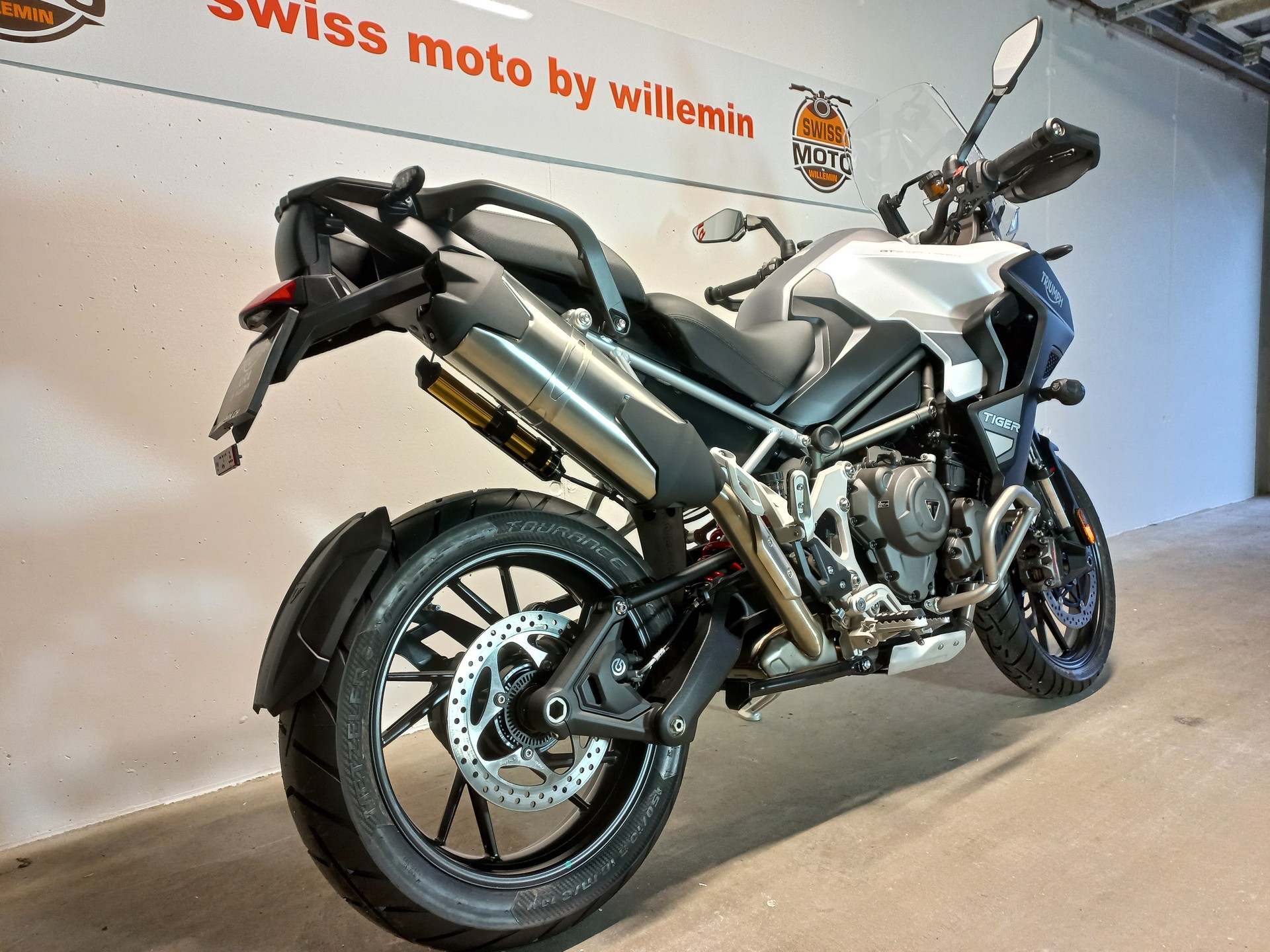 TRIUMPH Tiger 1200 GT Explorer-showroom-element-2