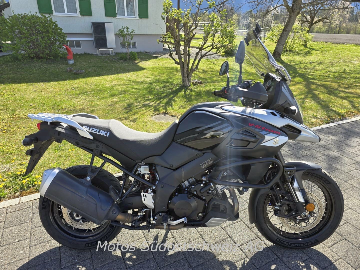 SUZUKI DL1000XA