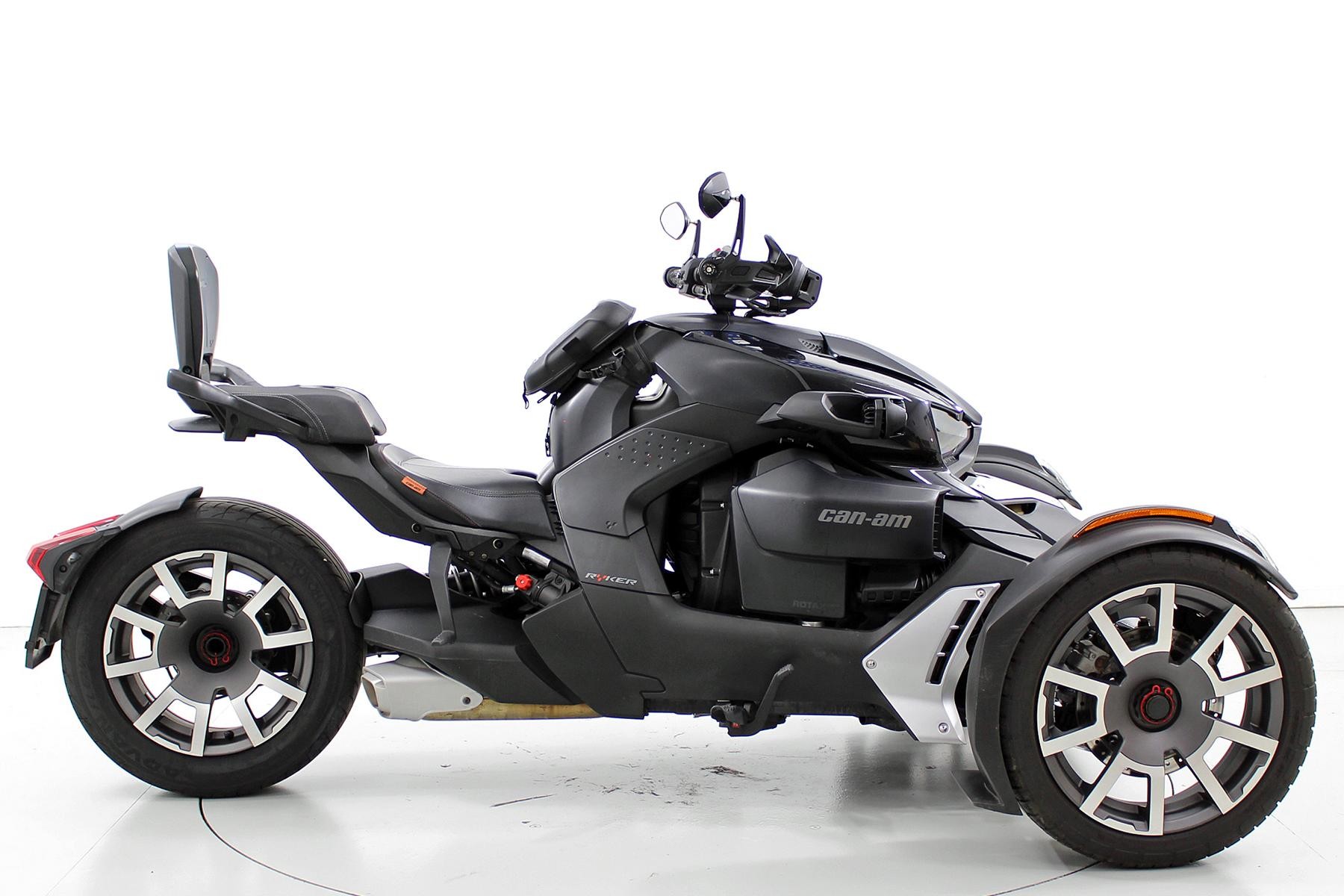 CAN-AM BRP Ryker 900 ABS-showroom-element-3