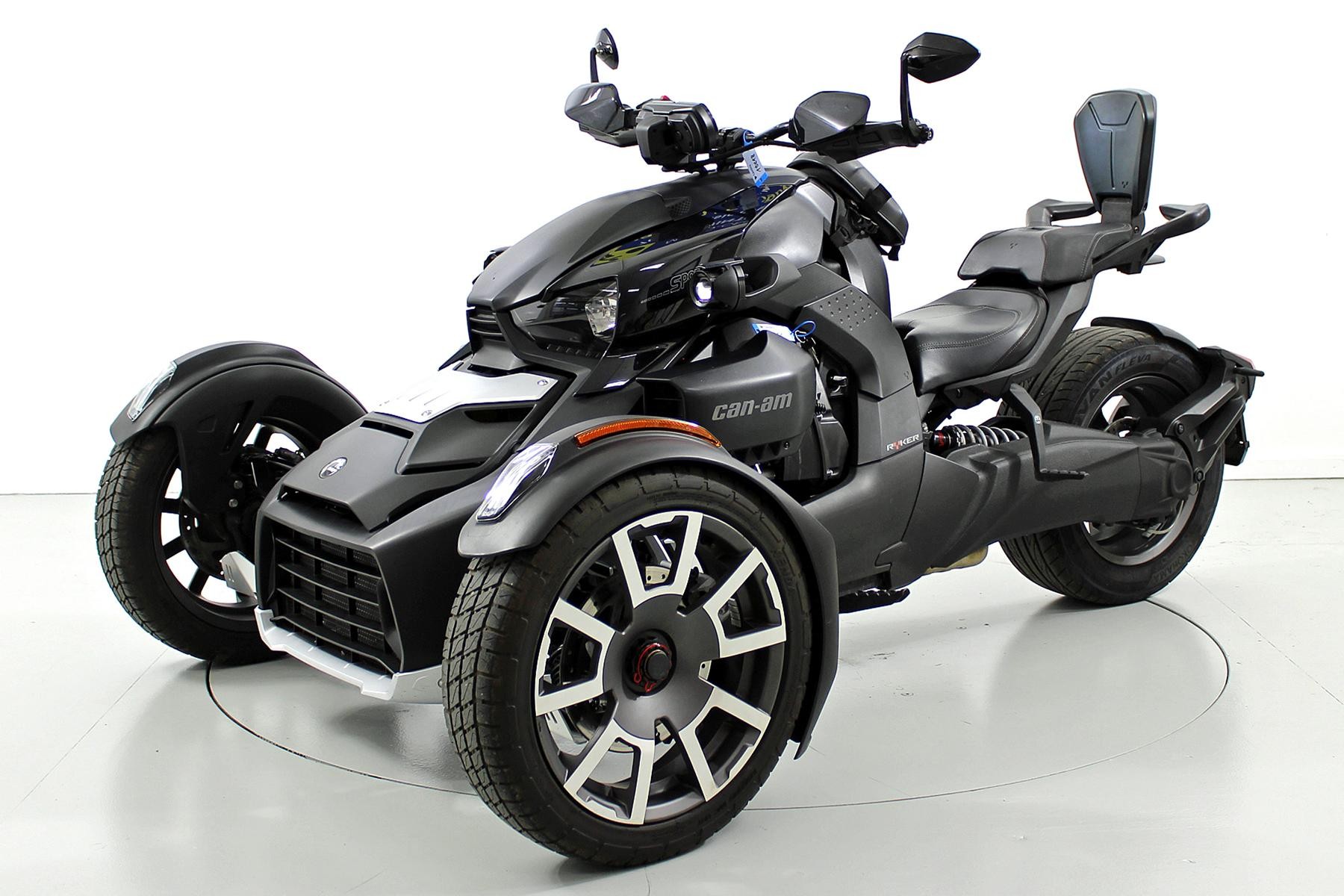 CAN-AM BRP Ryker 900 ABS-showroom-element-2