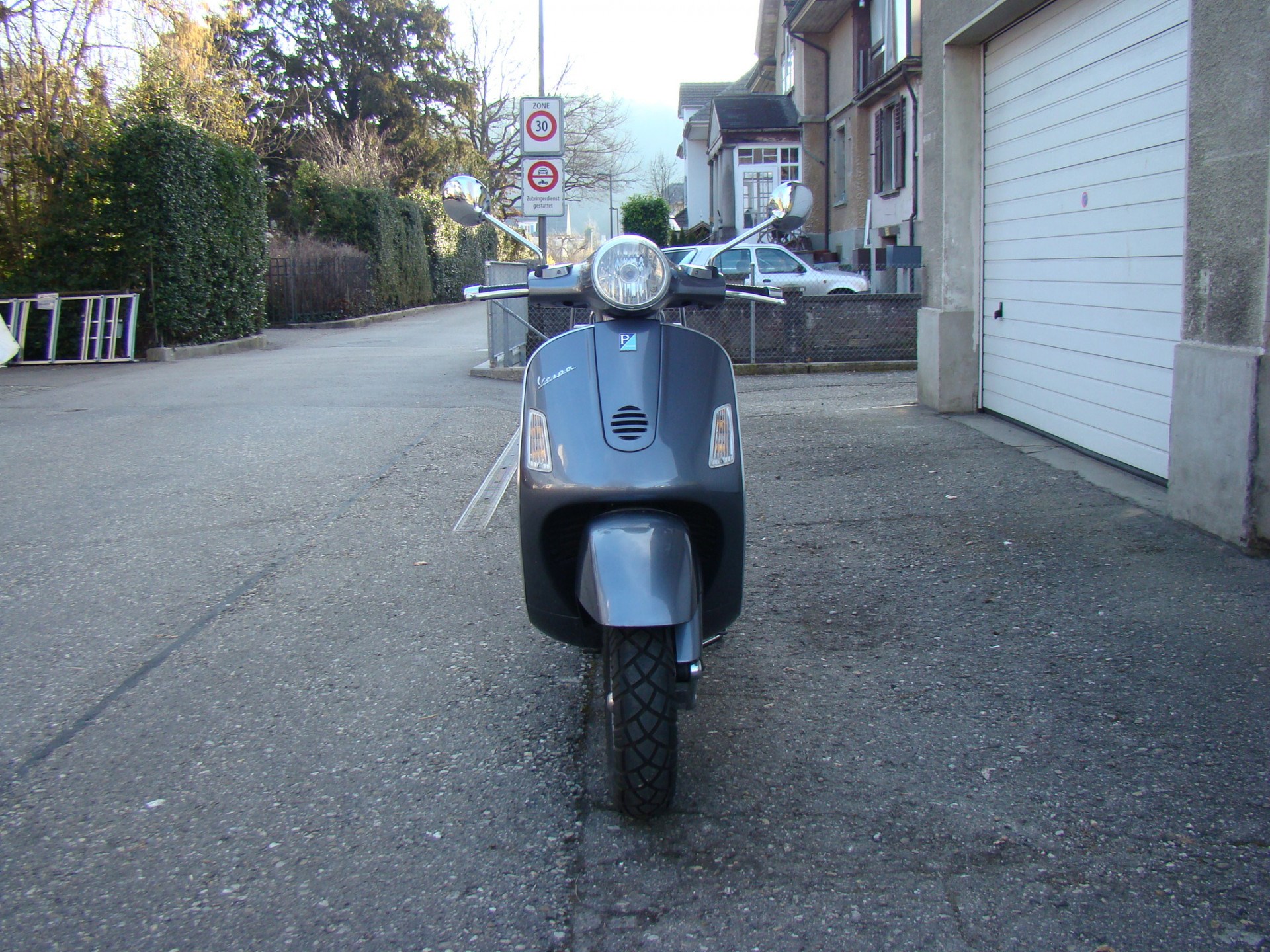 PIAGGIO Vespa 125 GT-showroom-element-1