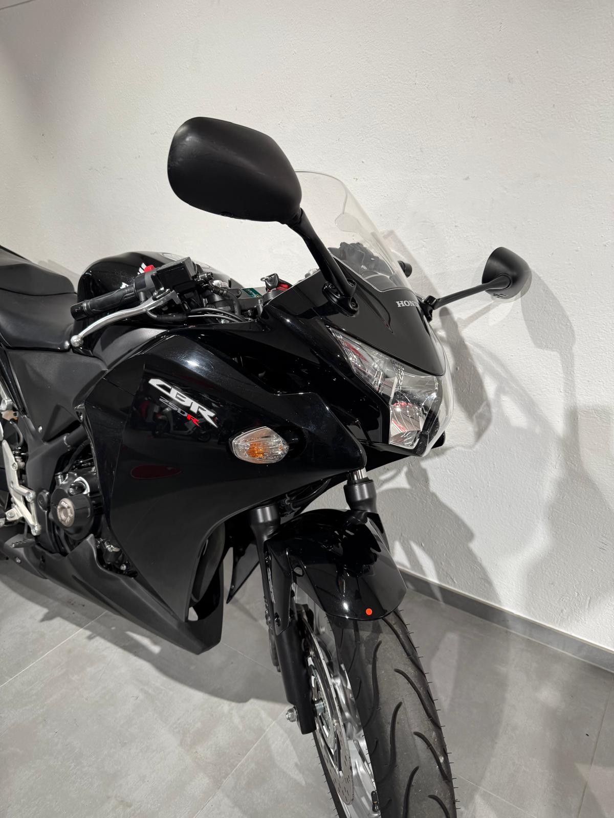 HONDA CBR 250 acquistare un veicolo usato MotoScout24
