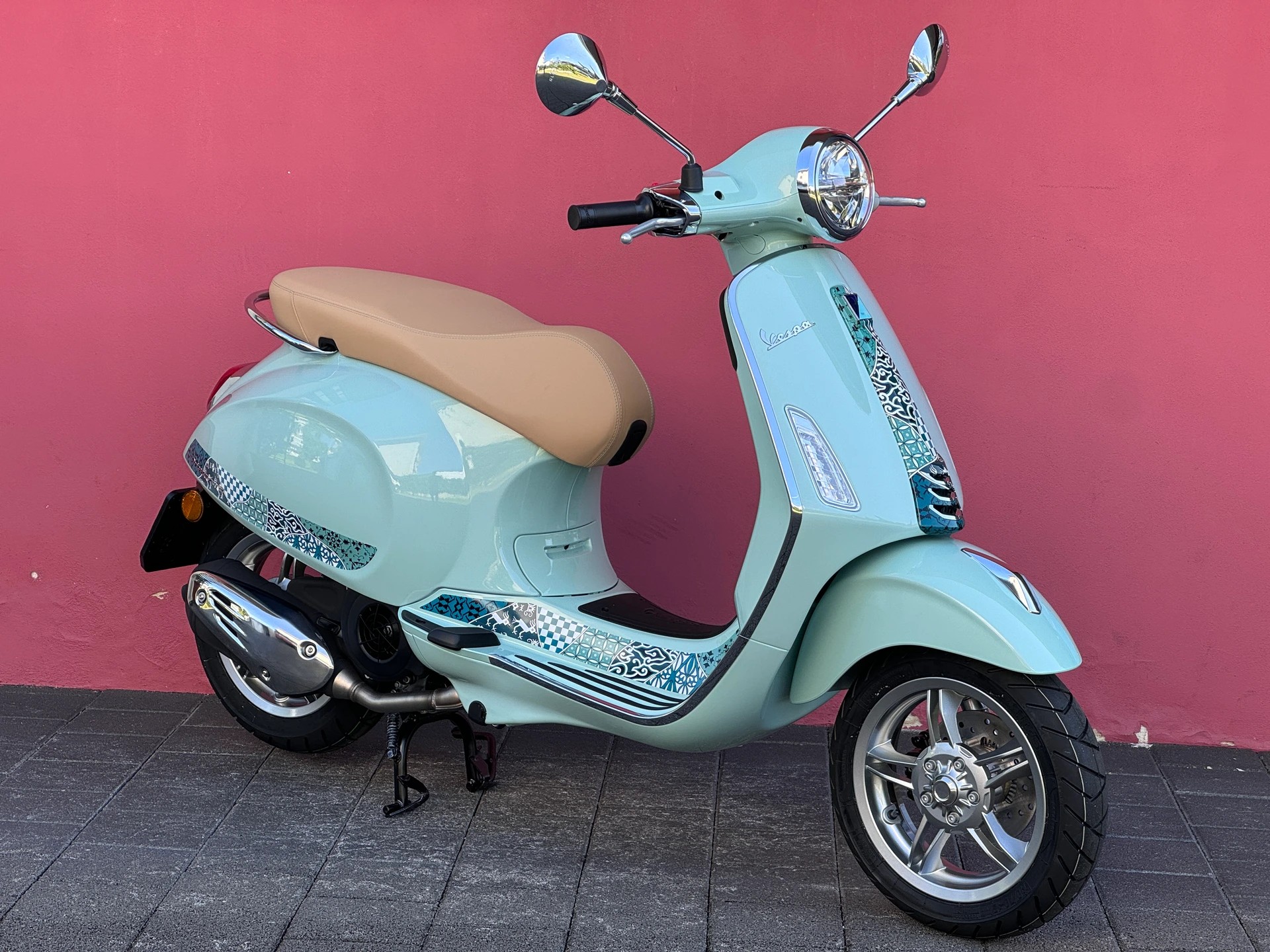 PIAGGIO Vespa 125 Primavera Batik Euro 5+-showroom-element-1