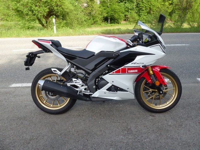 YAMAHA R 125