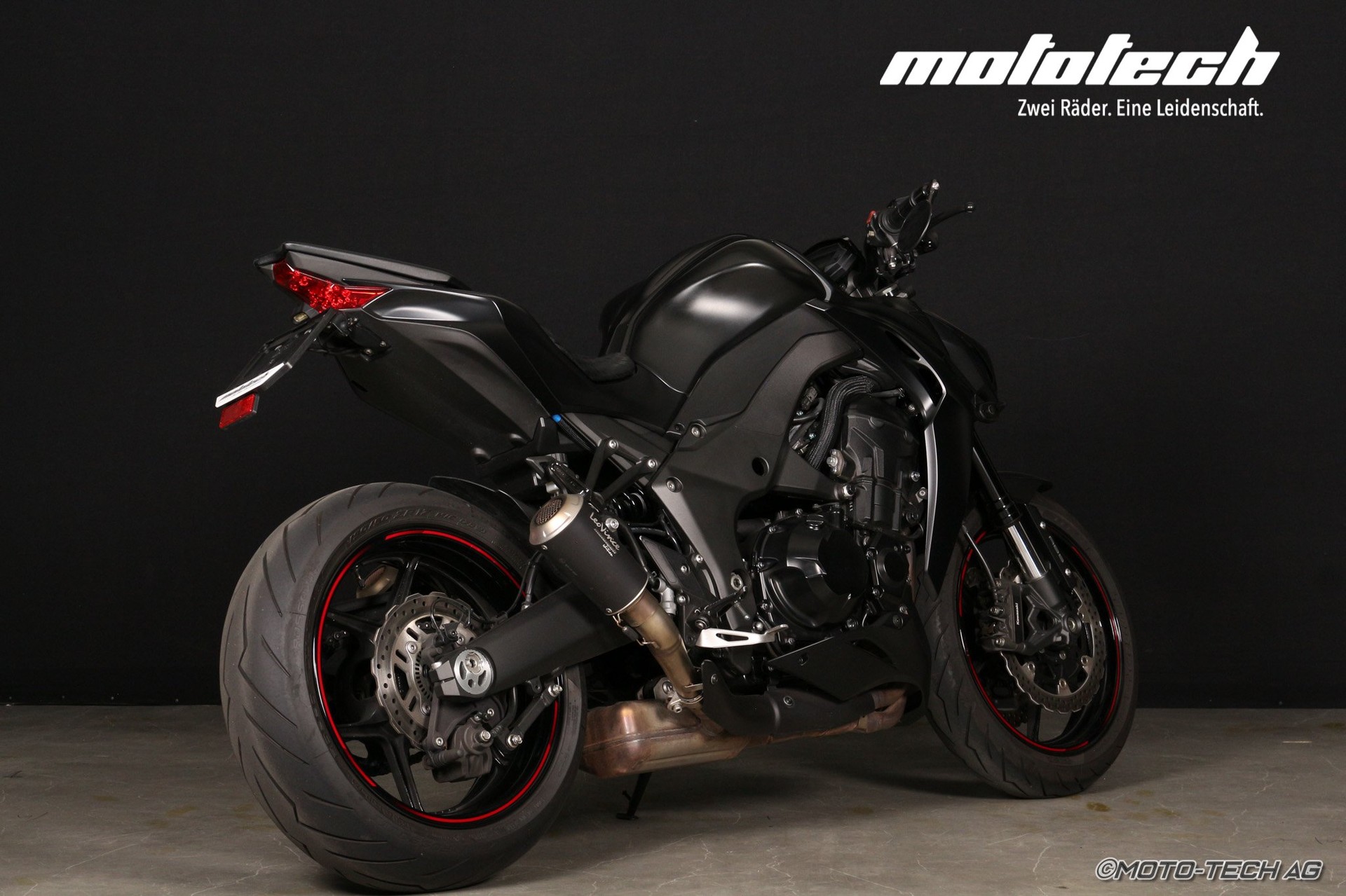 KAWASAKI Z 1000 ABS-showroom-element-2