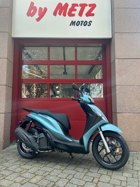 PIAGGIO Medley 125 Sport E5+-image-1