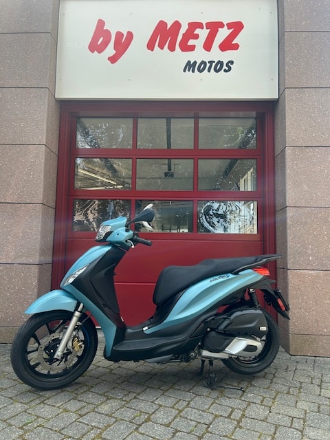 PIAGGIO Medley 125 Sport E5+-image-2