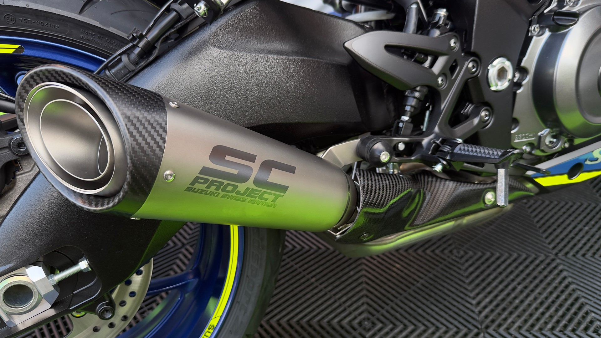 SUZUKI GSX-S 1000 EVO-image-5