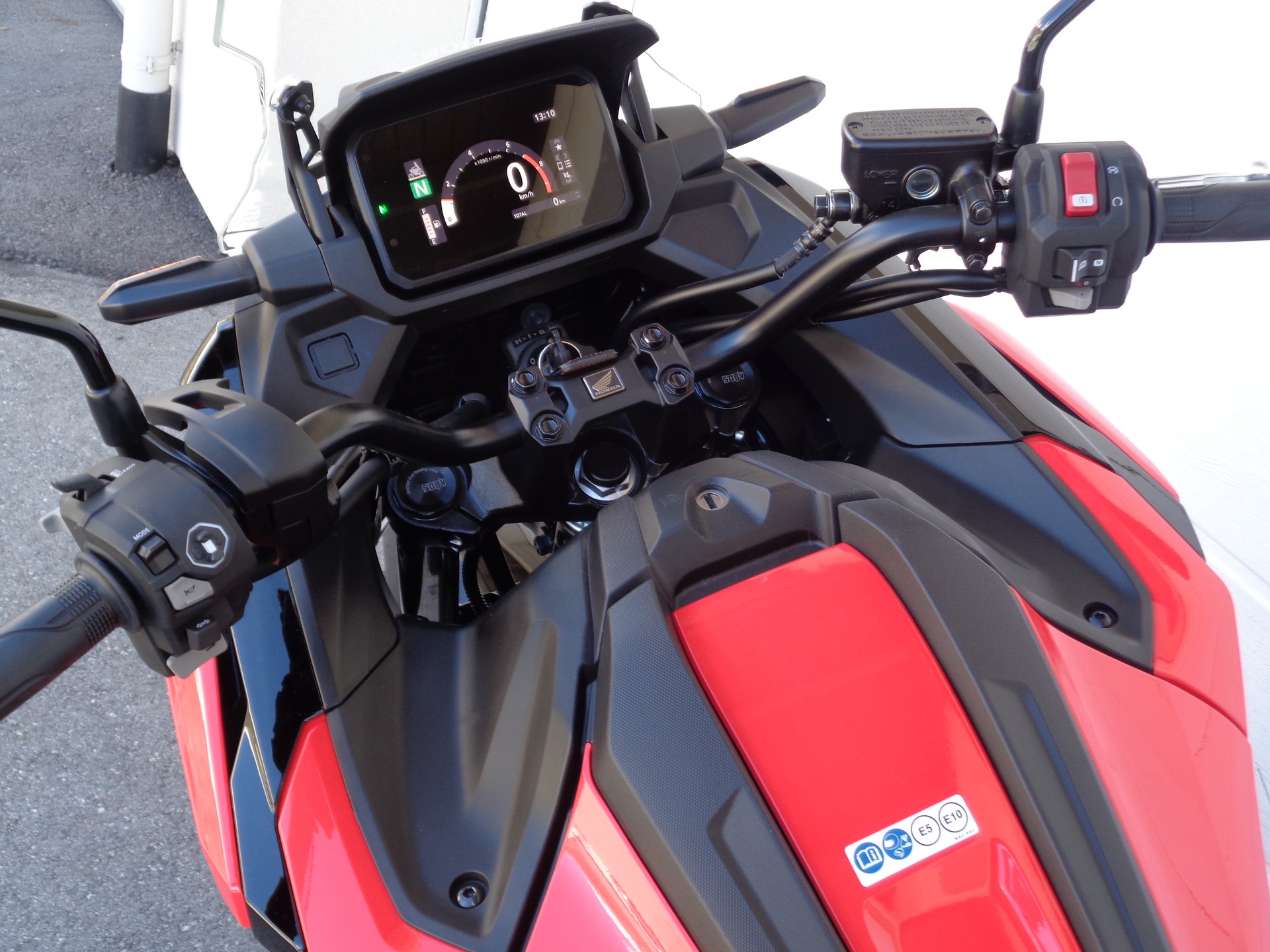 HONDA NC 750 X DCT-showroom-element-3