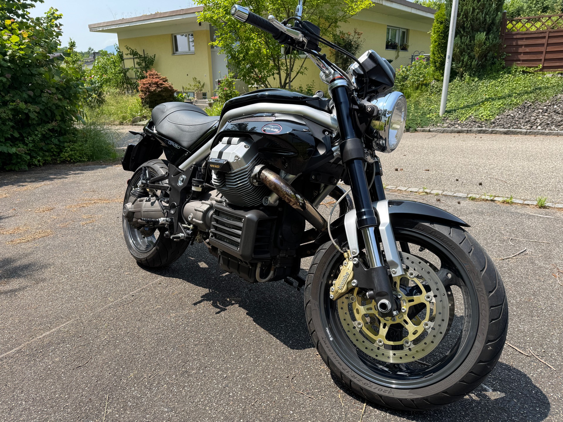 MOTO GUZZI 1100