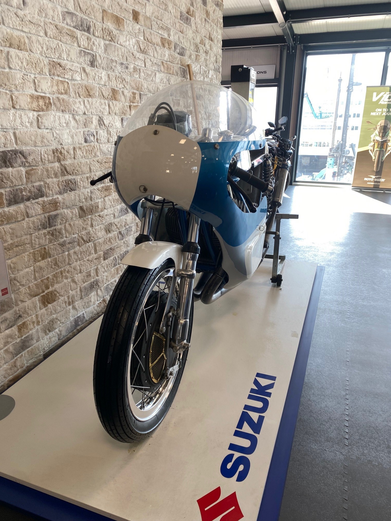 SUZUKI Seeley MK 2 TR 500-image-2