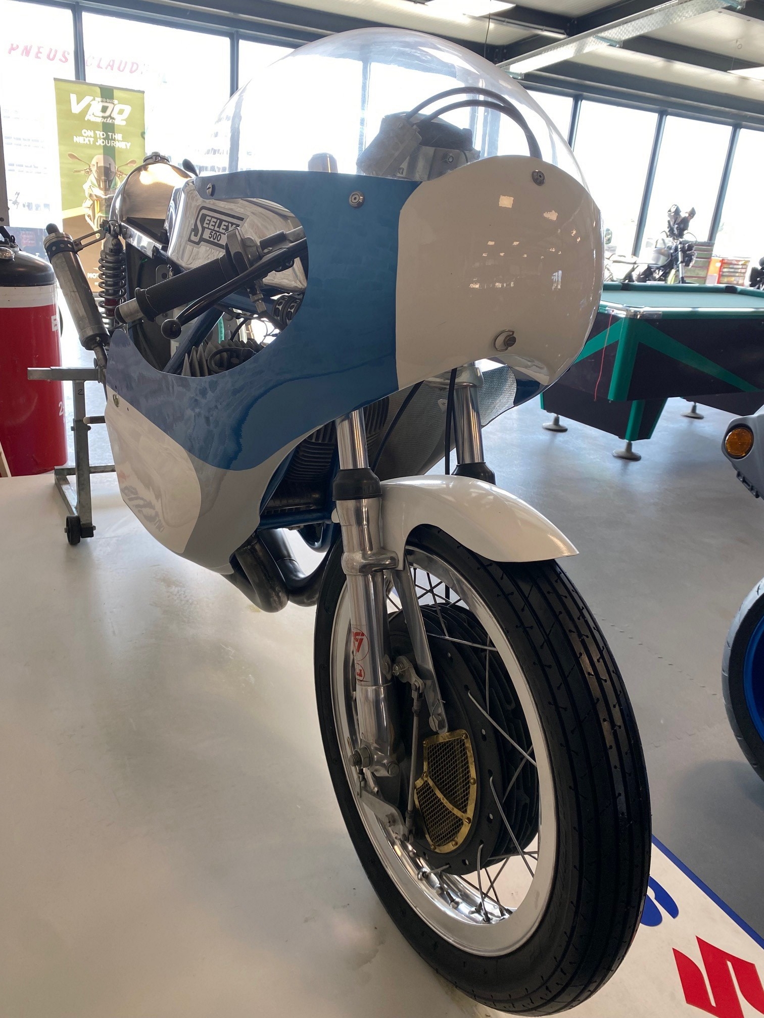 SUZUKI Seeley MK 2 TR 500-image-1