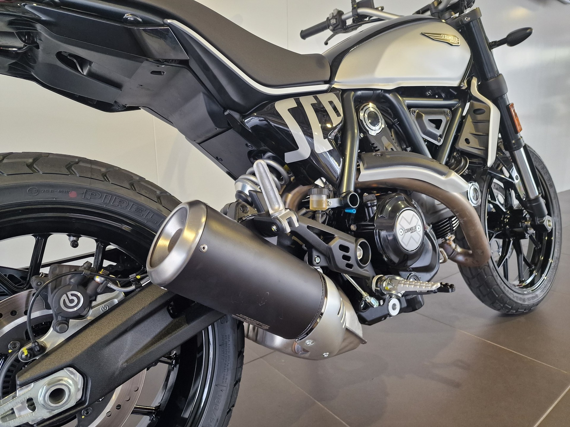 DUCATI Scrambler 803 Icon-image-6