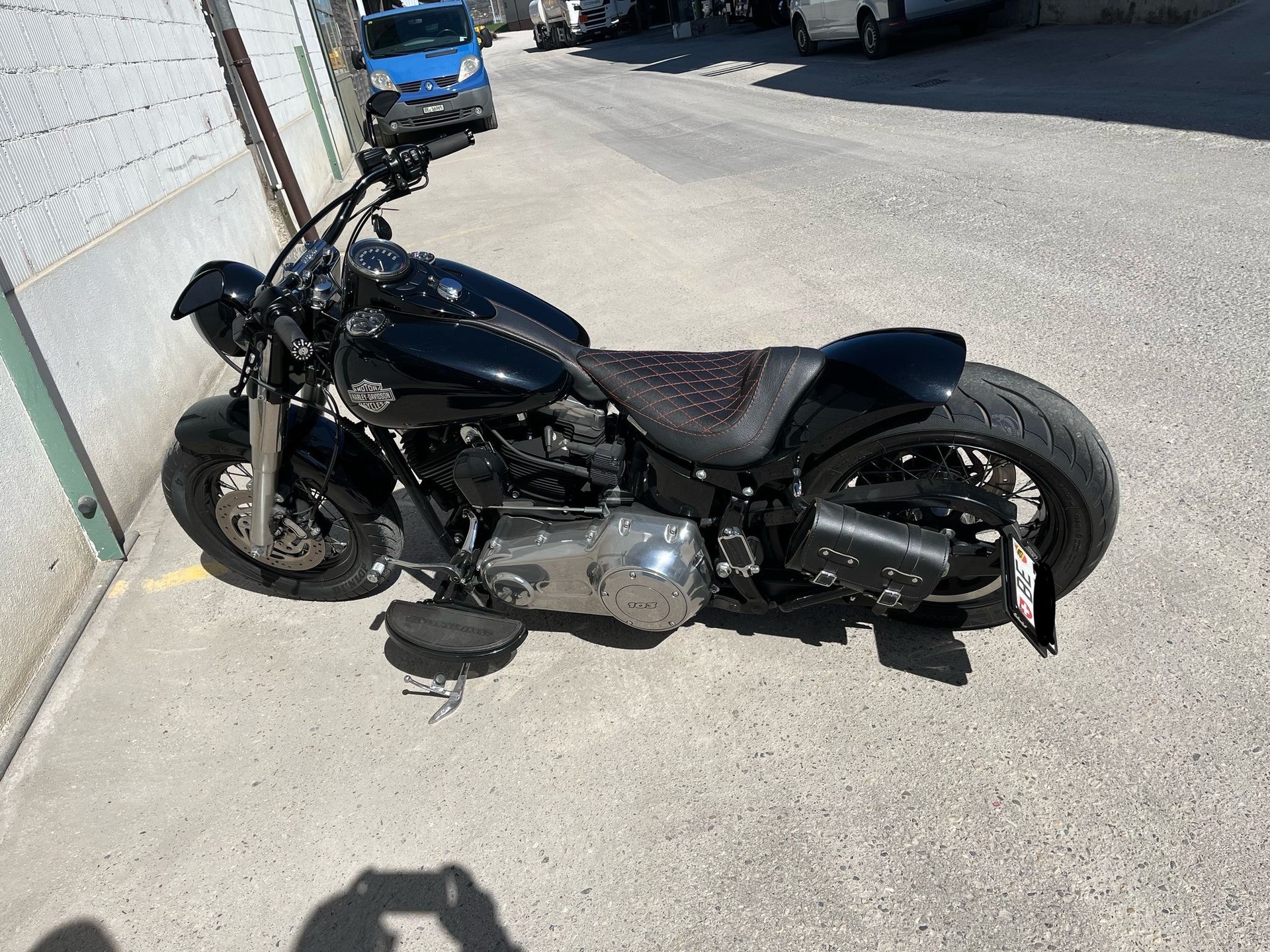 HARLEY-DAVIDSON FLS Softail Slim ABS-image-2