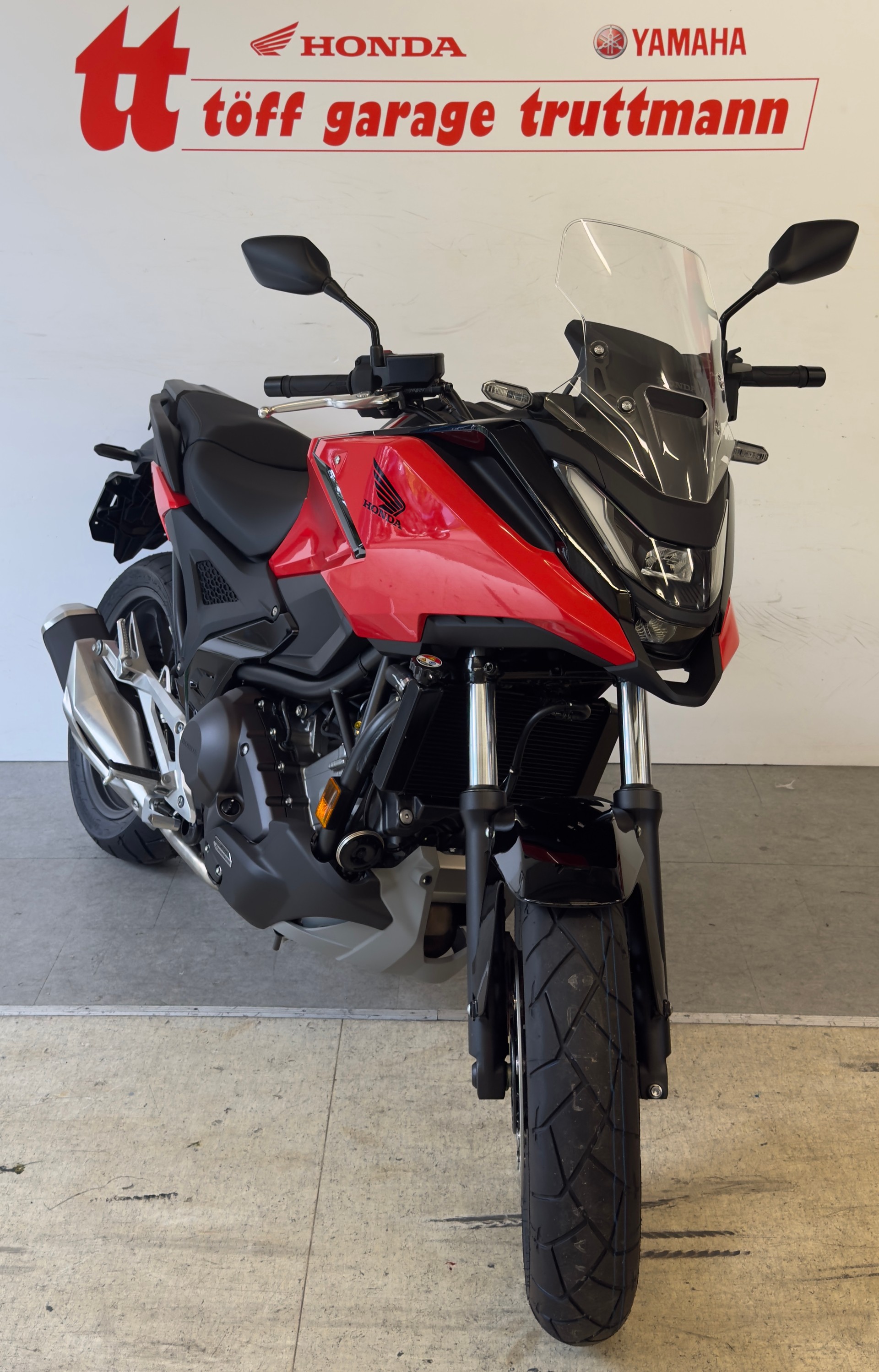 HONDA NC 750 X DCT-showroom-element-2