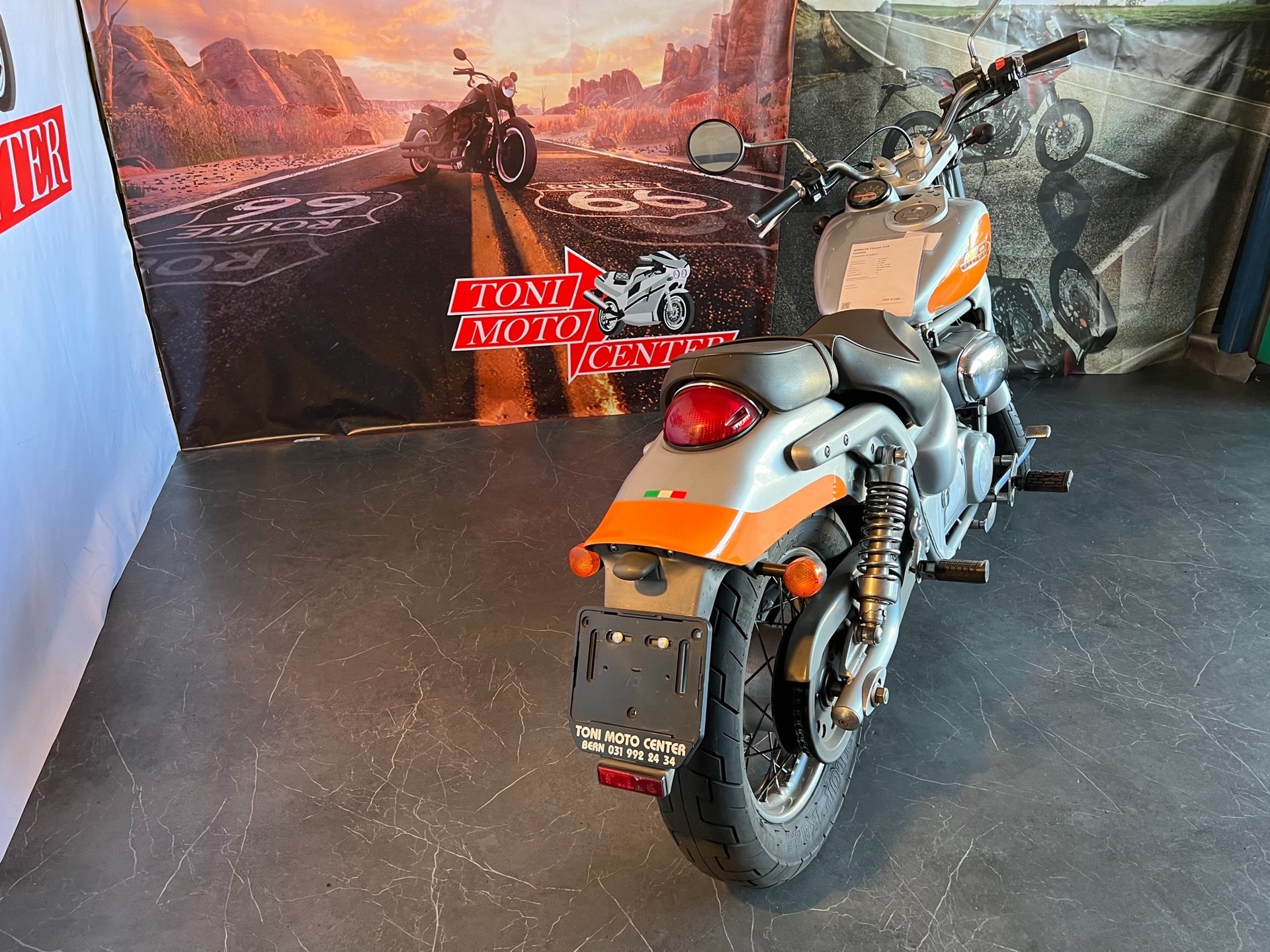 APRILIA Classic 125 Custom-showroom-element-3