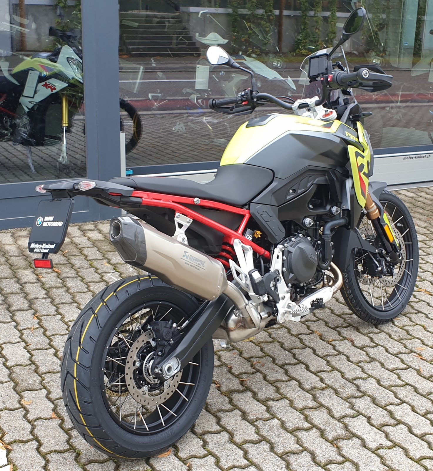 BMW F 900 GS Passion-showroom-element-3