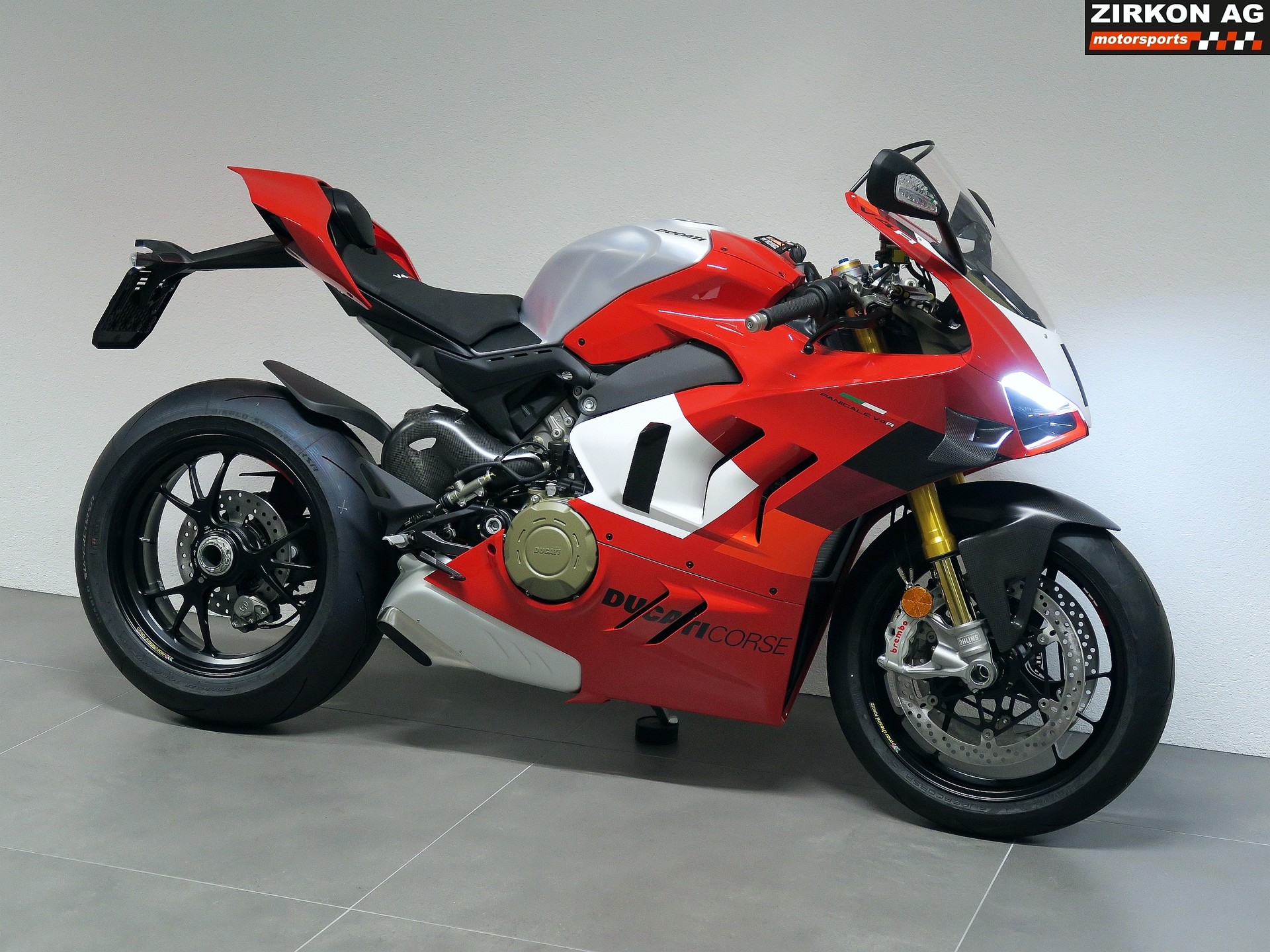 DUCATI Panigale V4 R-showroom-element-1