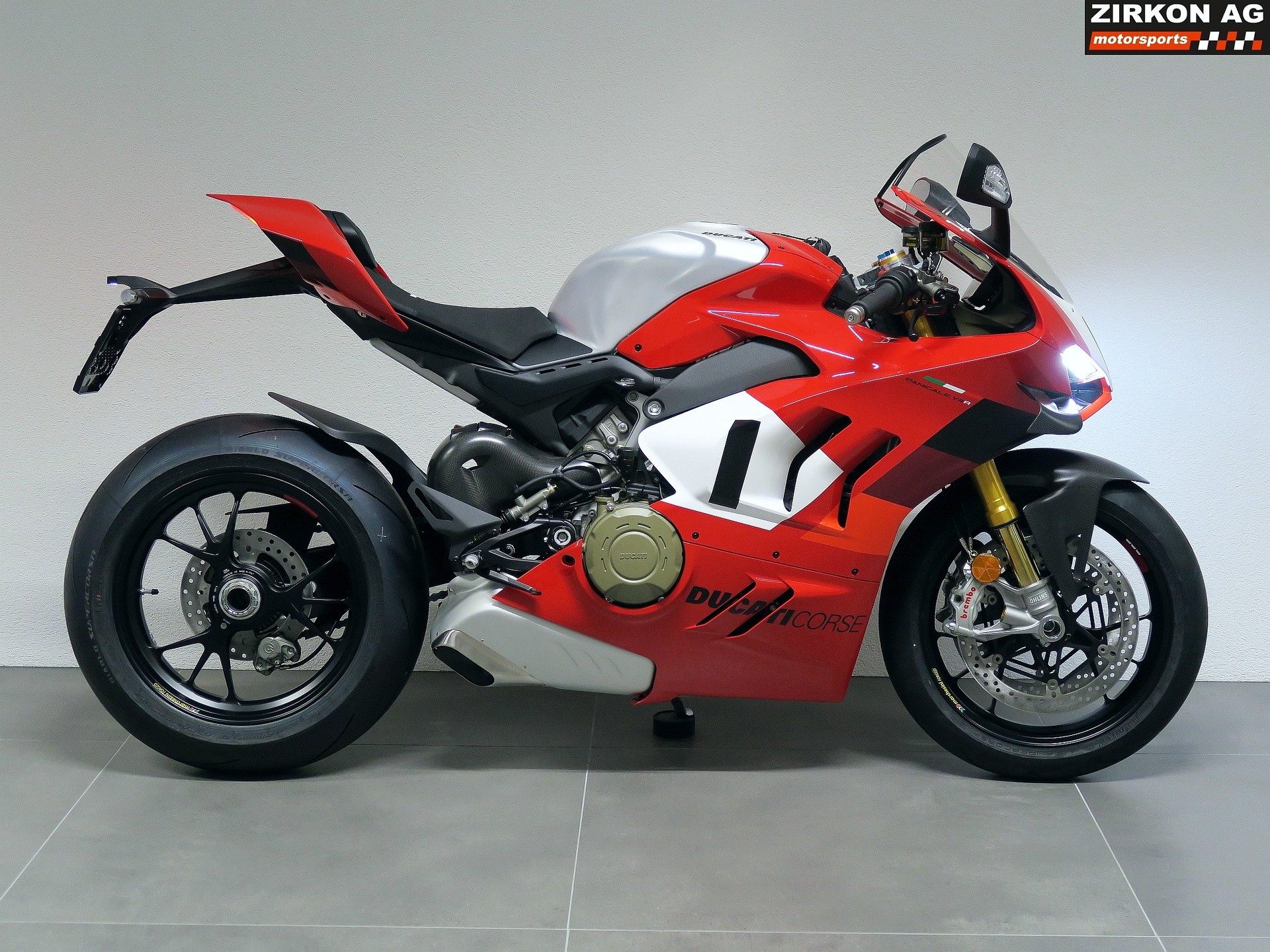 DUCATI Panigale V4 R