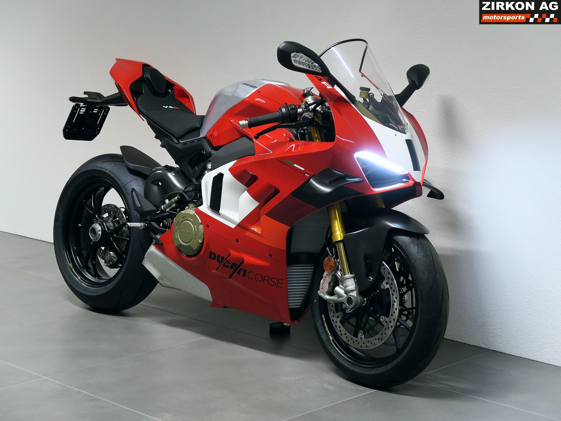 DUCATI Panigale V4 R-showroom-element-3