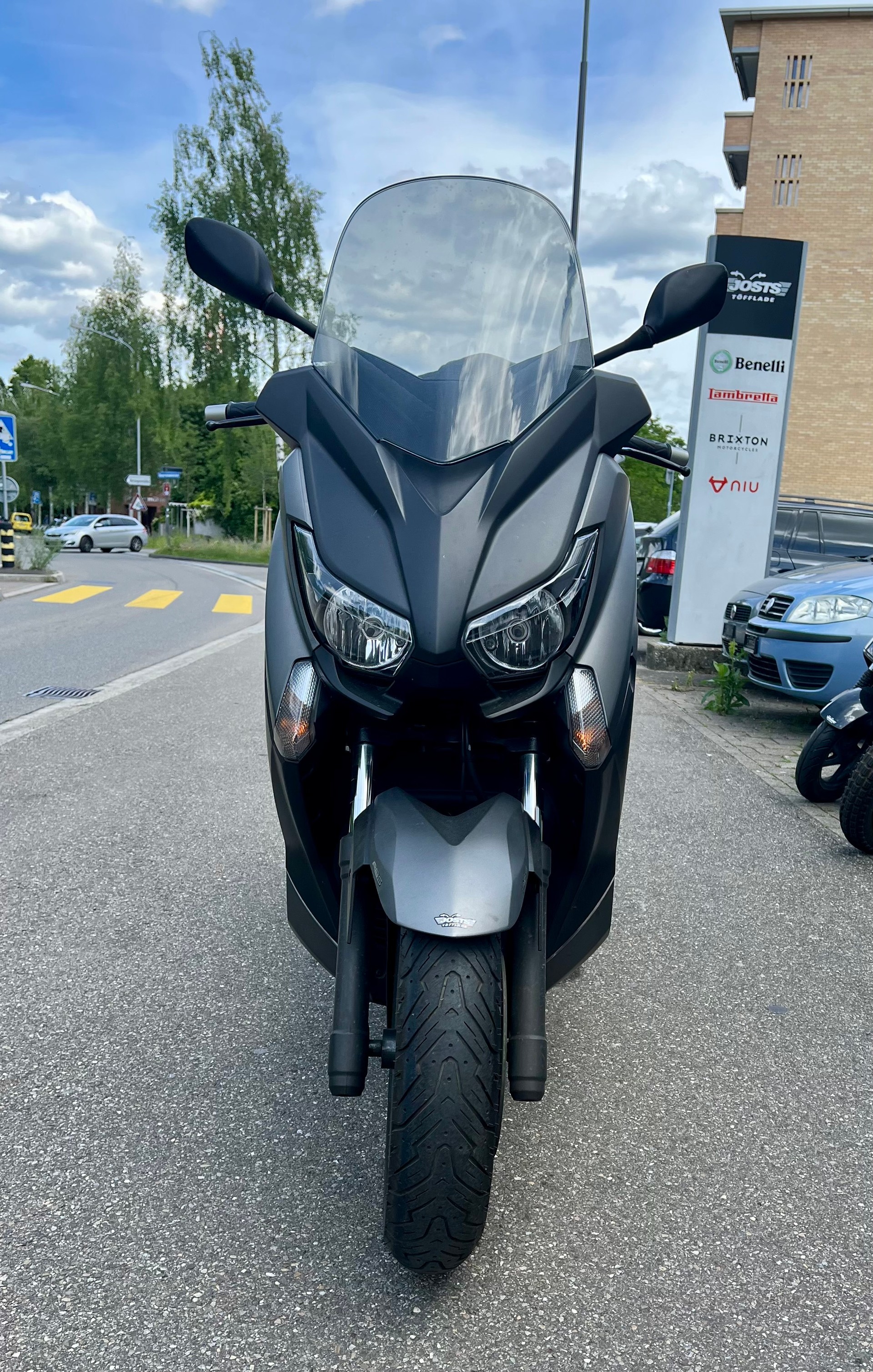 YAMAHA X-MaxYP 125 R ABS - GRATIS LIEFERUNG*-showroom-element-2