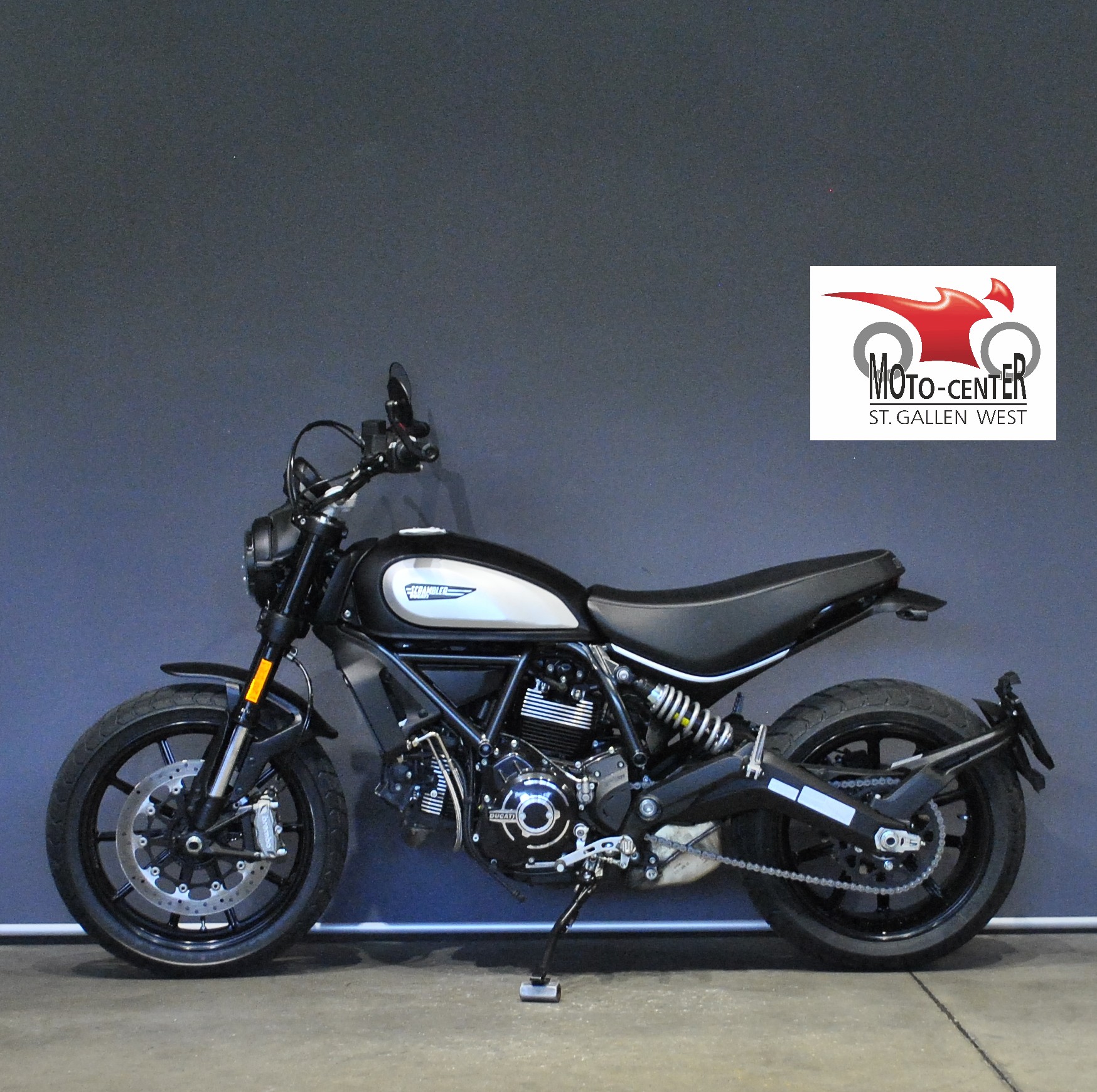 DUCATI Scrambler 803 Icon Dark-showroom-element-2