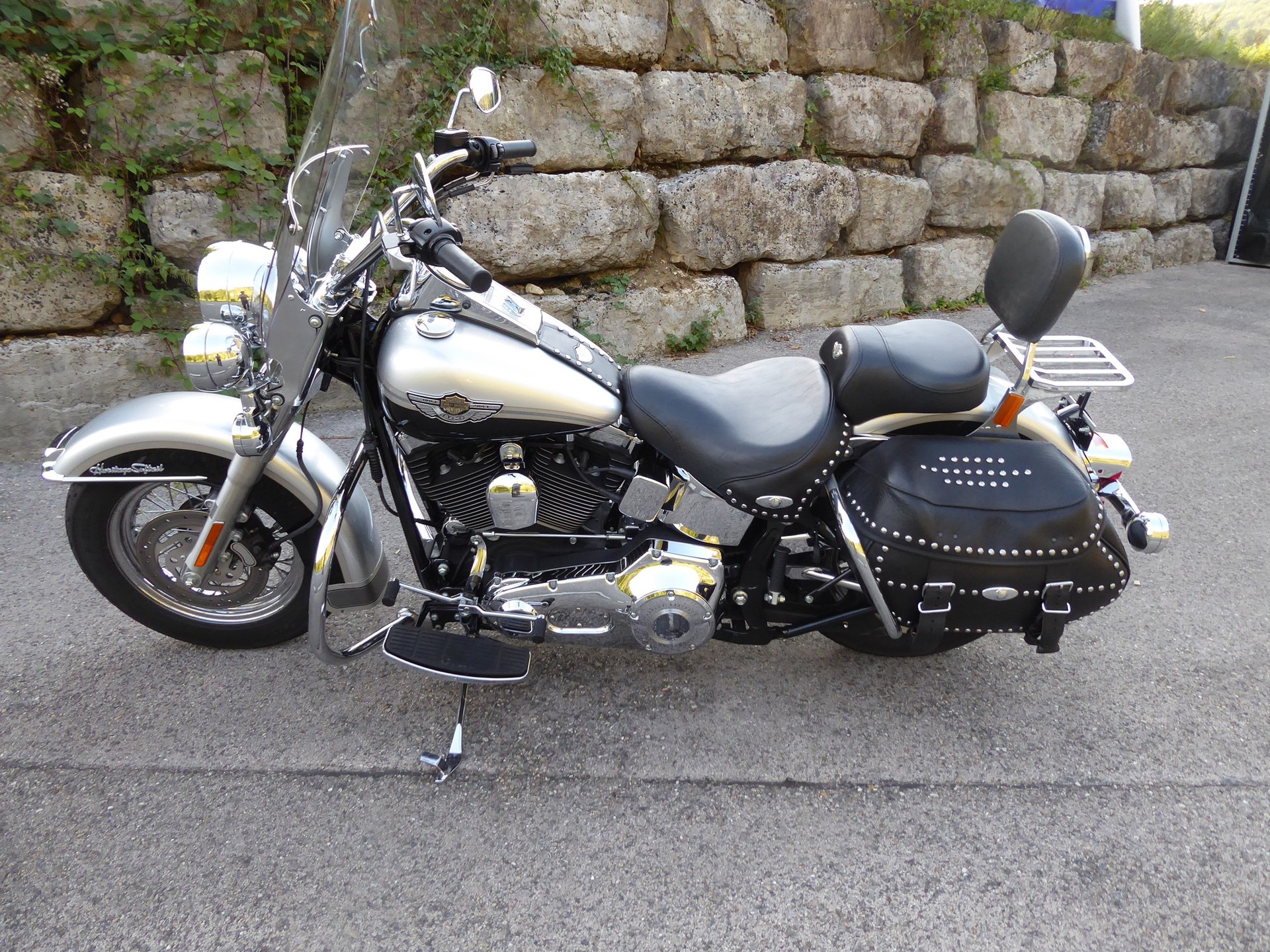 HARLEY-DAVIDSON FLSTC-I Softail Classic-showroom-element-2