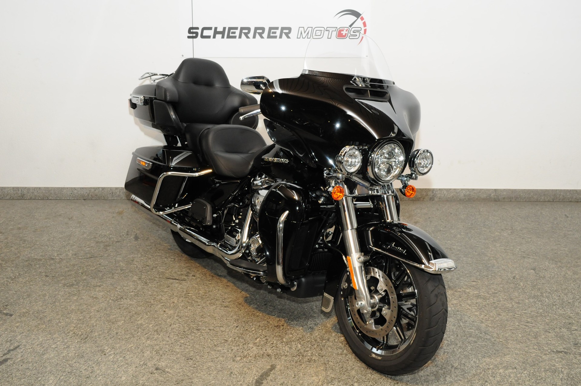 HARLEY-DAVIDSON FLHTK Electra Glide Ultra Limited 114-image-1