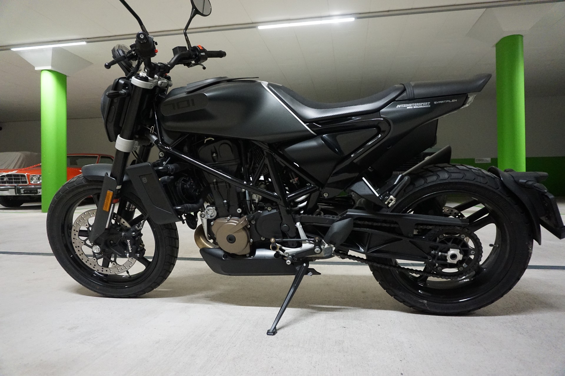 HUSQVARNA Svartpilen 701 ABS