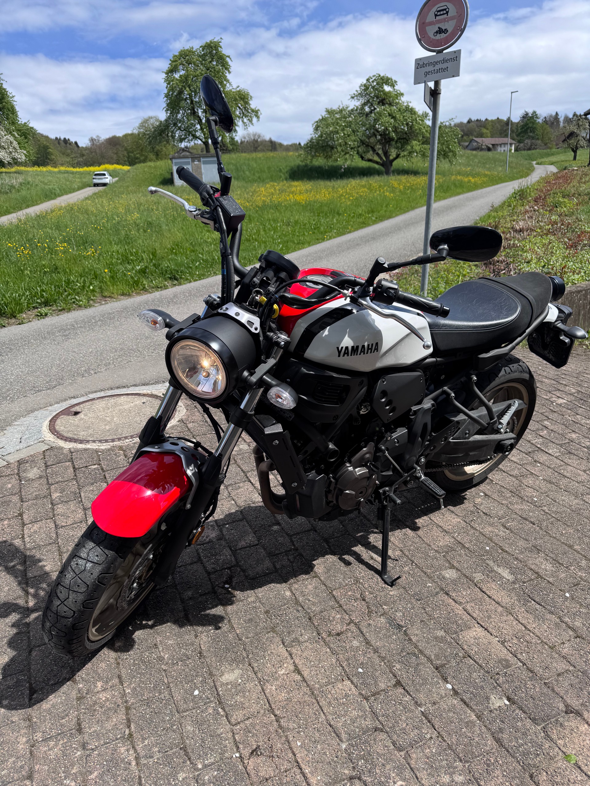 YAMAHA XSR 700-image-5