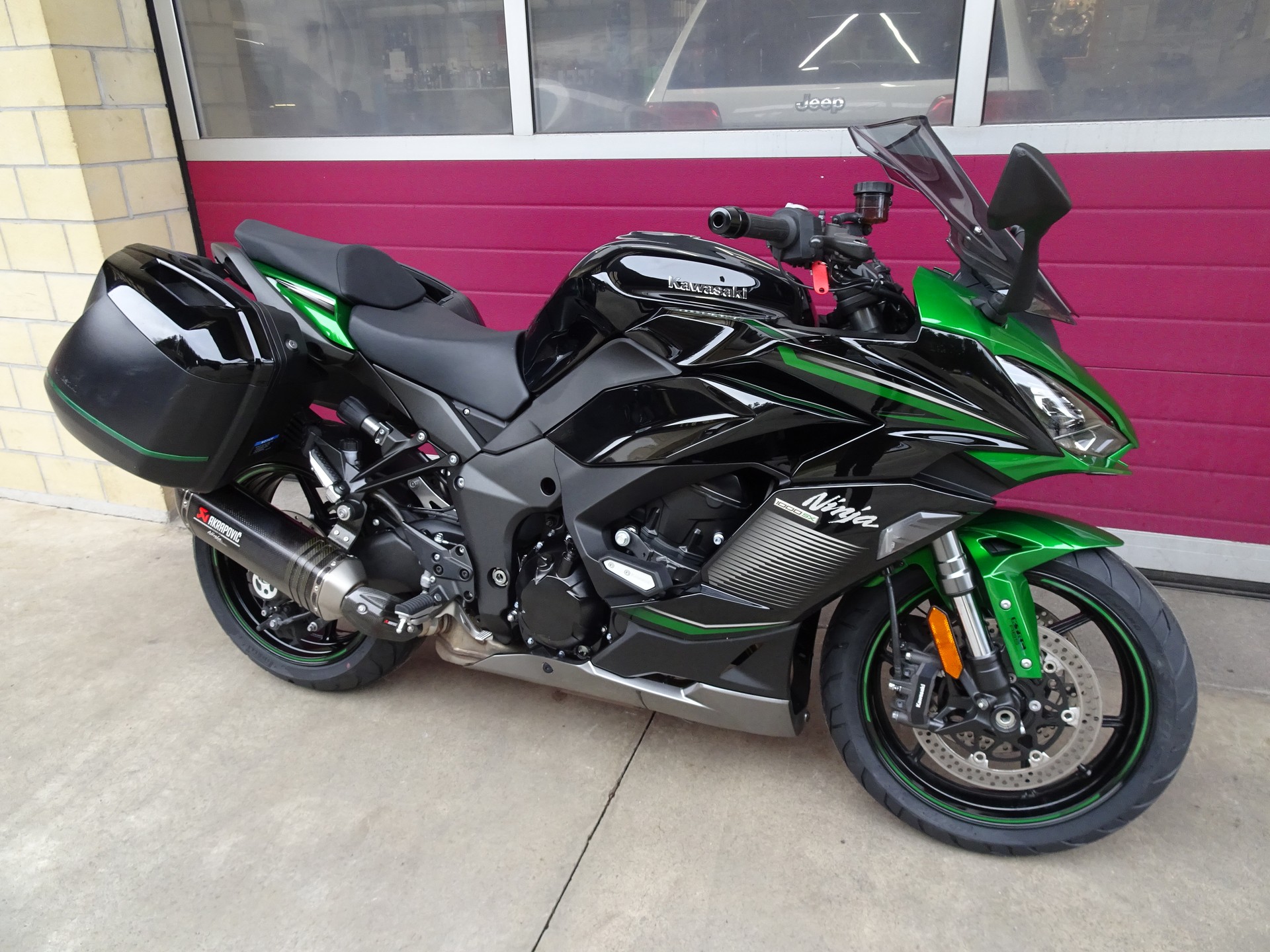 KAWASAKI Ninja 1000 SX Performance Tourer-showroom-element-2
