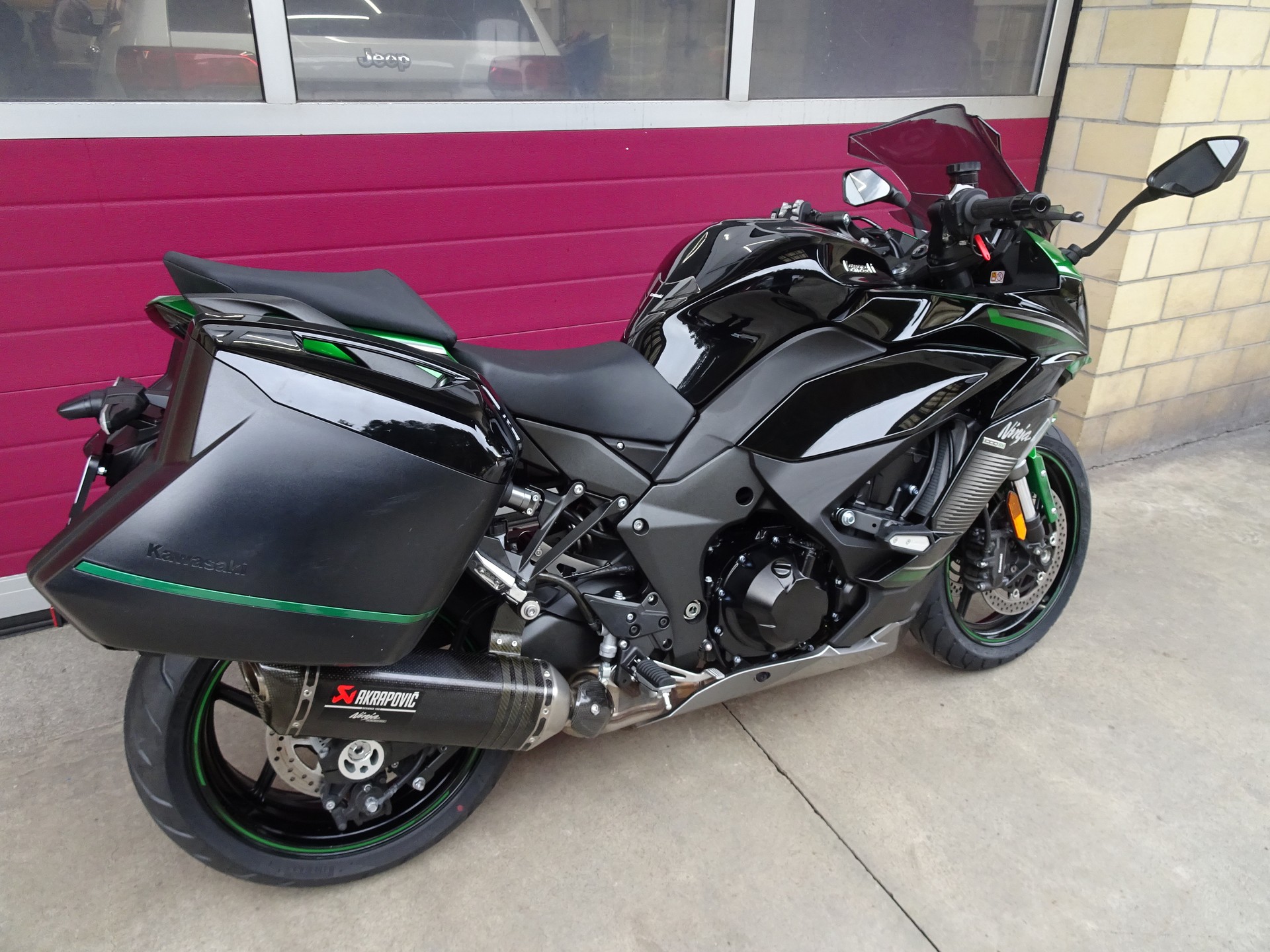 KAWASAKI Ninja 1000 SX Performance Tourer-showroom-element-3