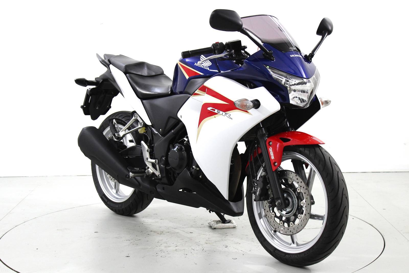 Cbr 250 on sale second hand