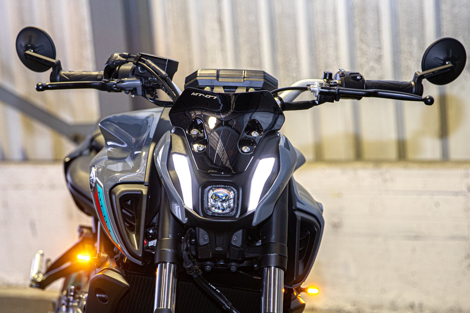 YAMAHA MT-07 2023-showroom-element-3