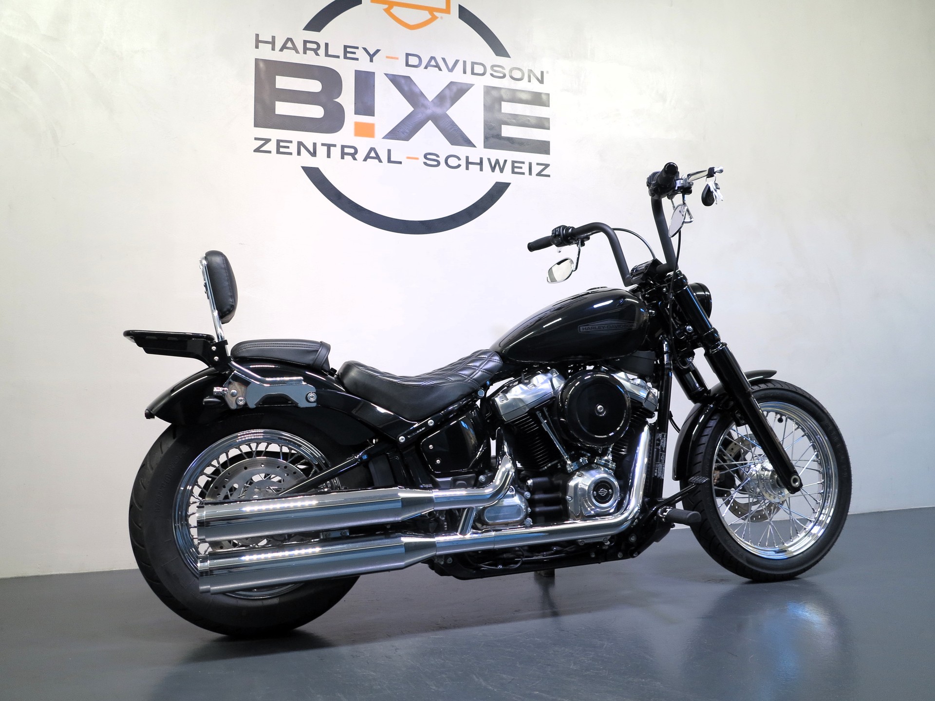 HARLEY-DAVIDSON FXST Softail Standard 107-image-4