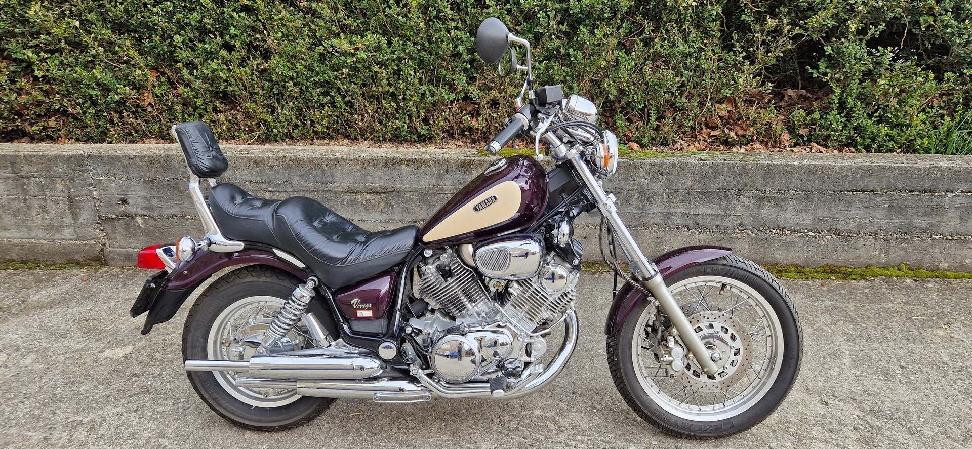 YAMAHA XV 750 Virago-image-0