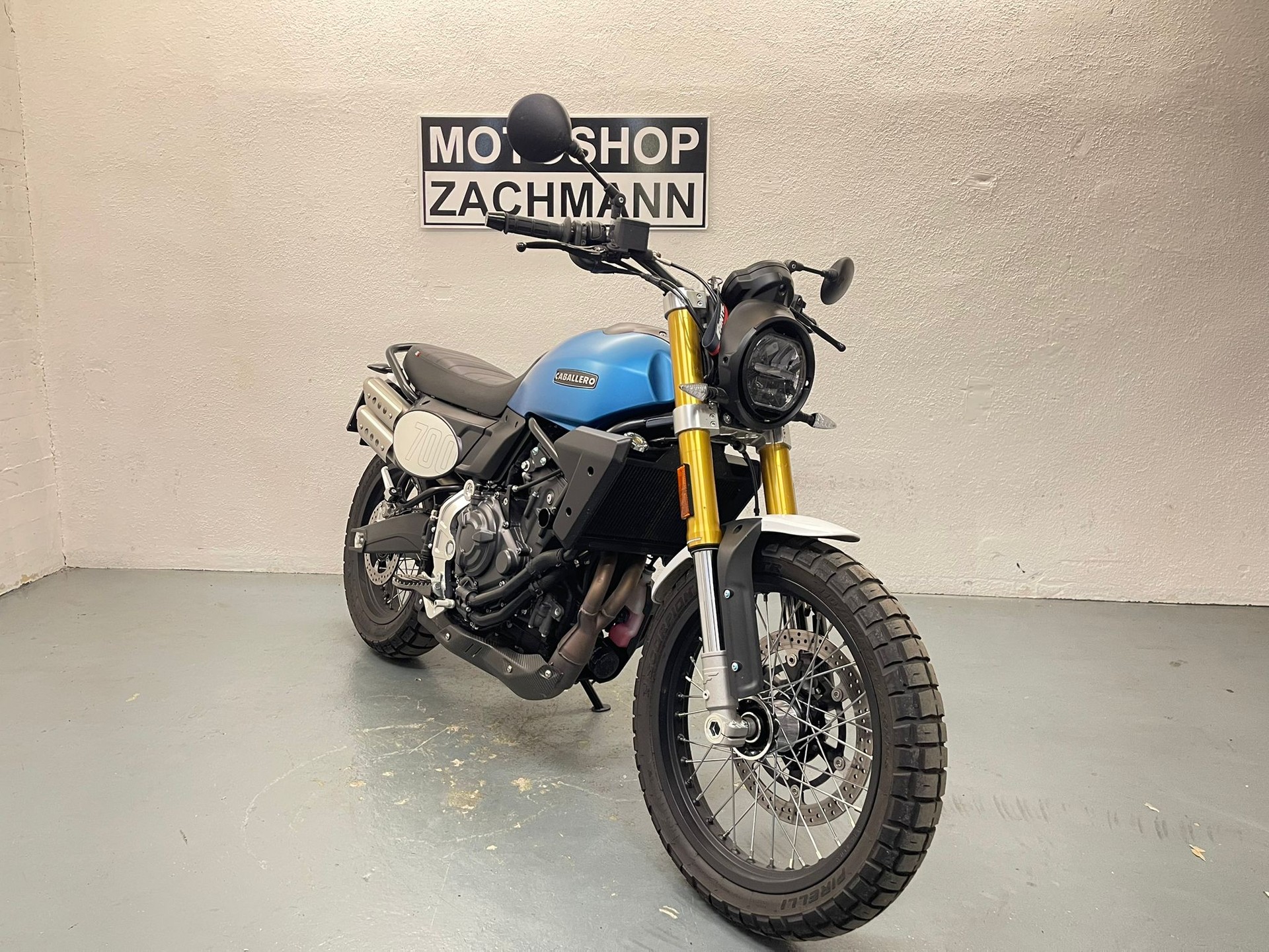 FANTIC Caballero 700-showroom-element-1