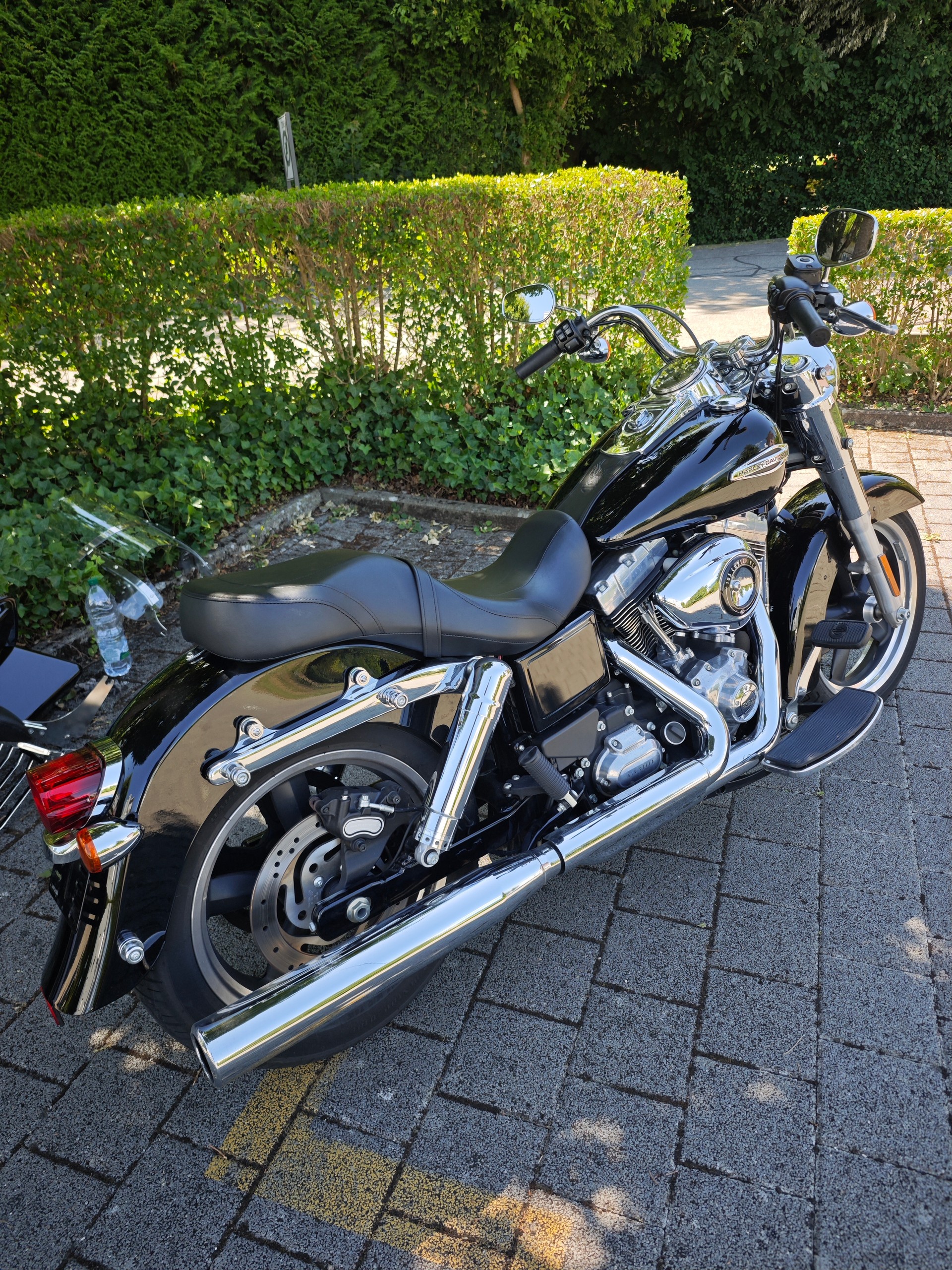 HARLEY-DAVIDSON FLD Dyna Switchback ABS-image-9