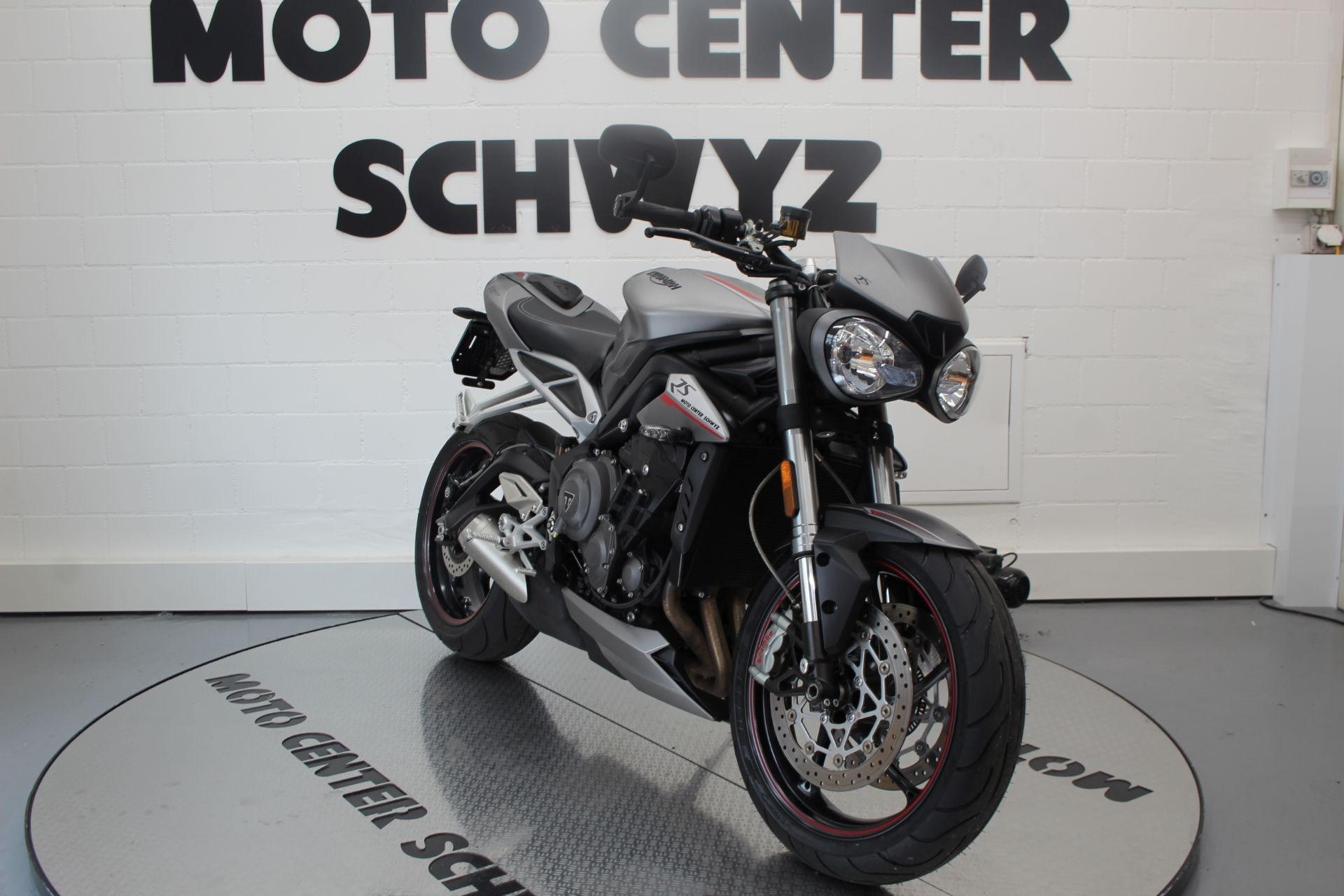 TRIUMPH Street Triple 765 RS-showroom-element-2