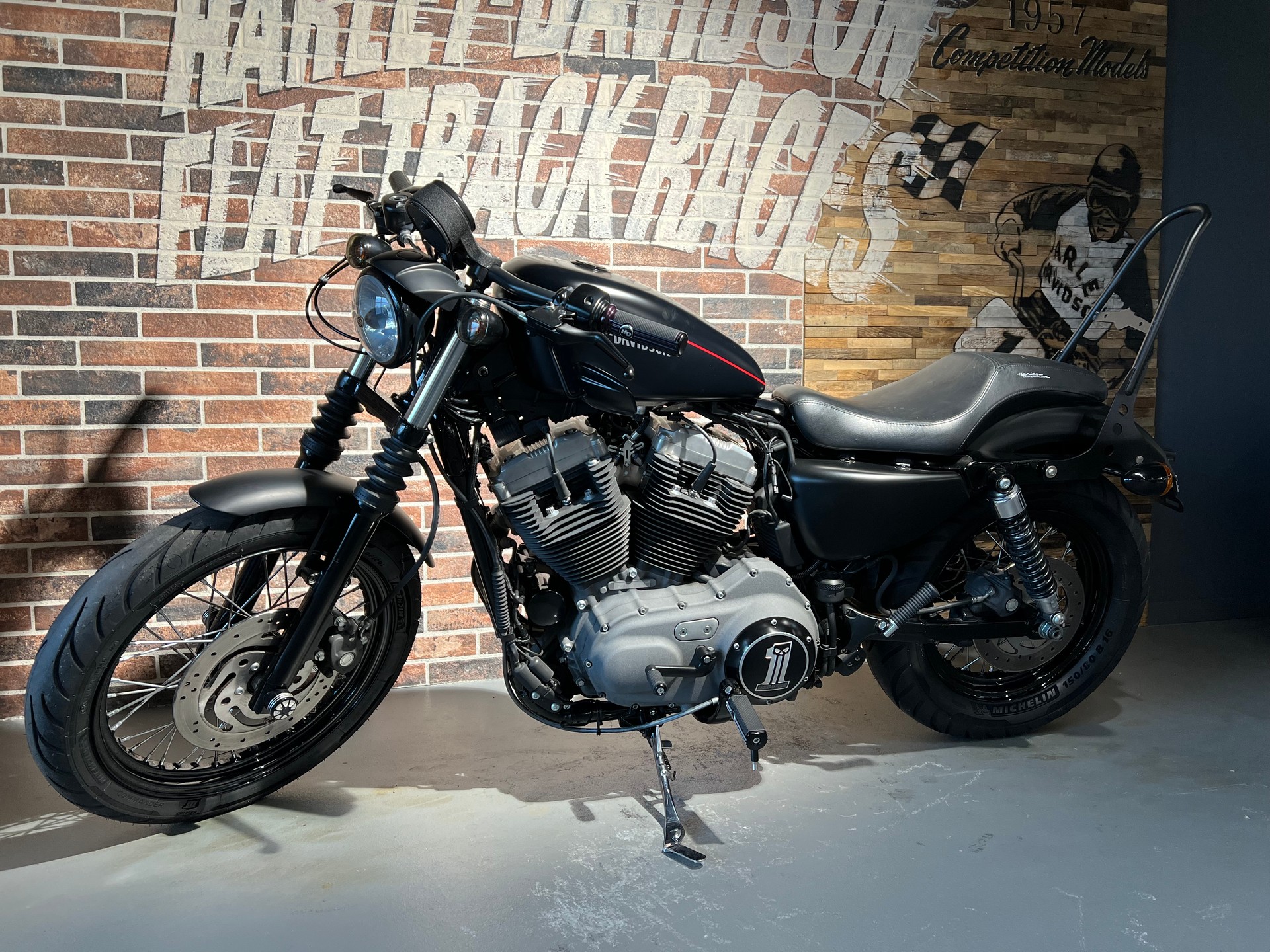 HARLEY-DAVIDSON XL 1200 N Sportster Nightster