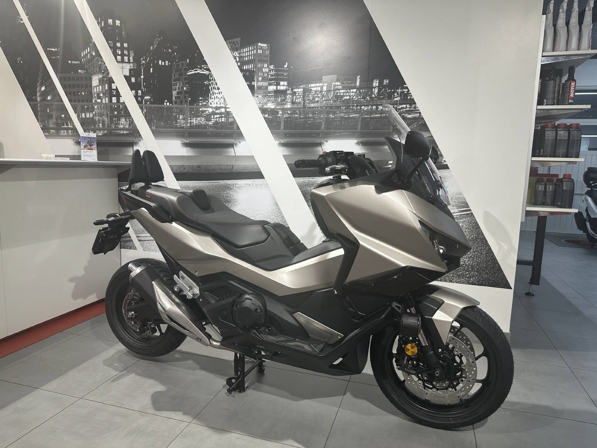 HONDA NSS 750 Forza ABS 35kW-showroom-element-2