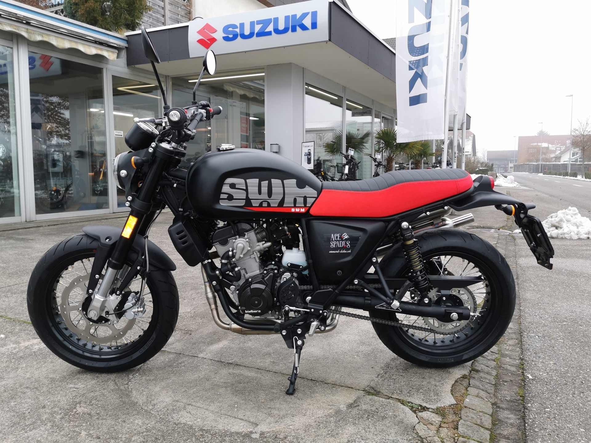 SWM Ace of Spades 125 ABS-showroom-element-3