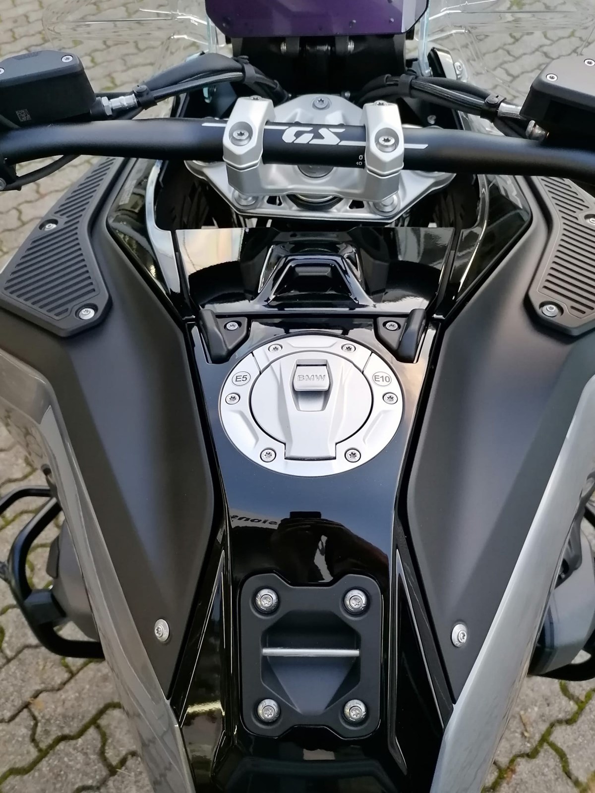 BMW R 1300 GS Adventure-showroom-element-1